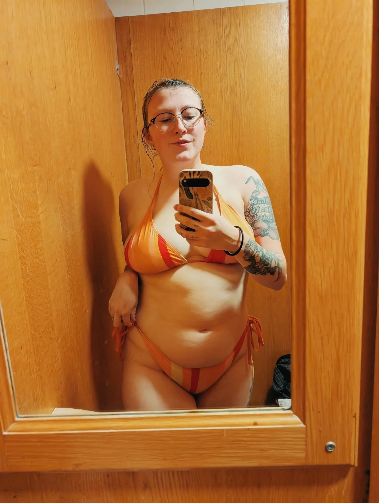 Finally made it to the pool in my new bikini and damn 🙂&zwj;↕️ she cute 🙂&zwj;↕️