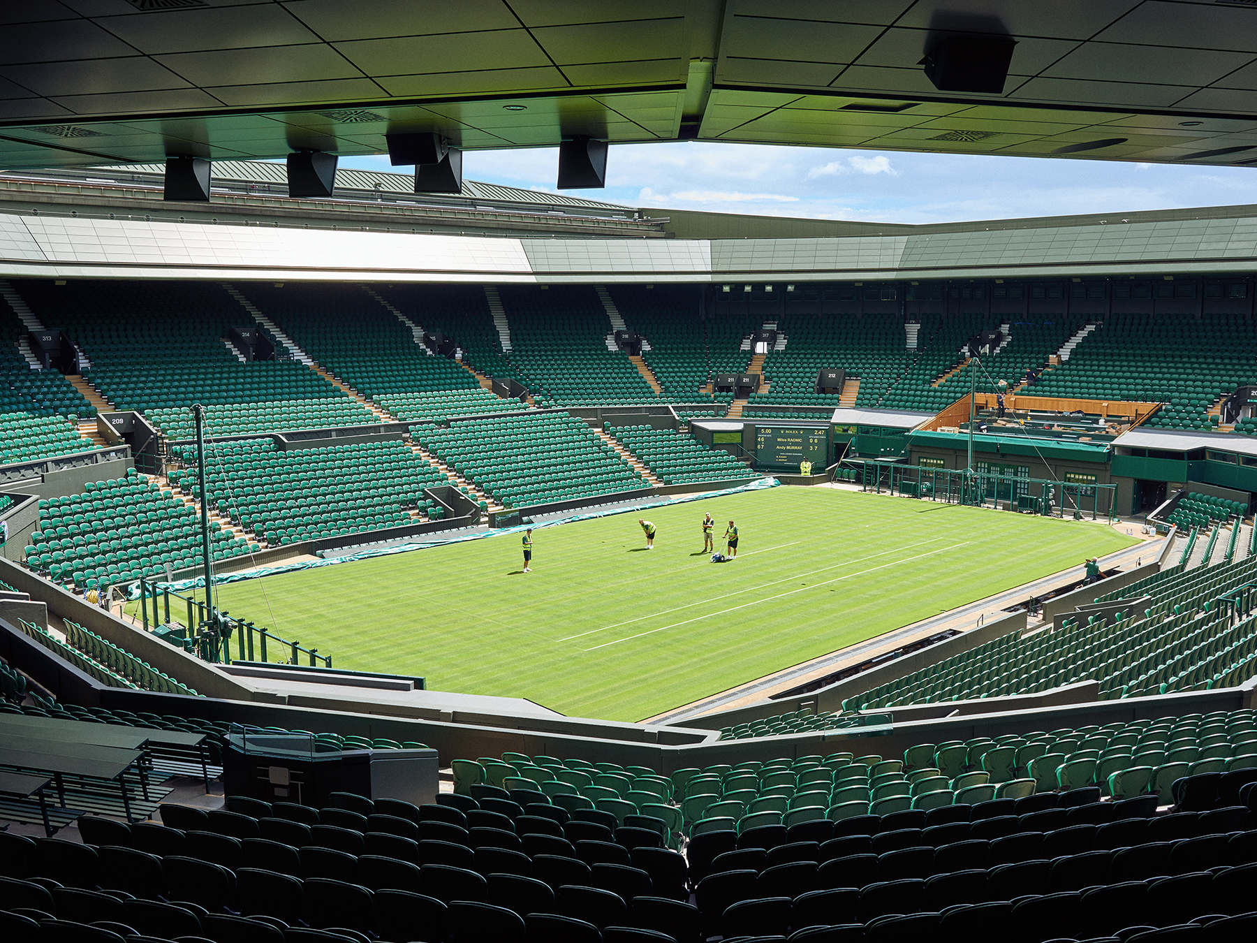 Wimbledon_Centre_Court_JamieMcgregorsmith.jpg