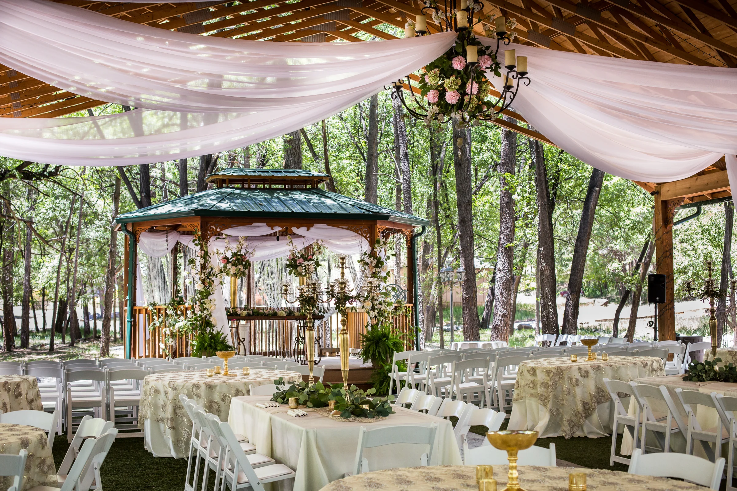 Gorgeous SOTR Pole Barn.jpg