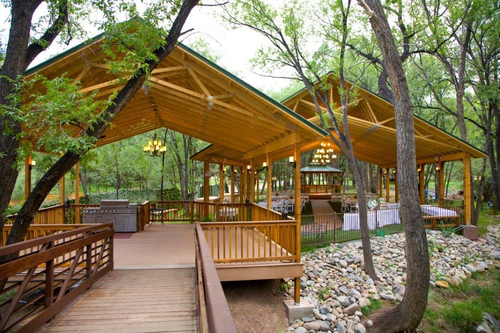 Sanctuary+on+the+River,River+Deck,+Pavilion+and+Gazebo,+set+for+wedding_2.jpg