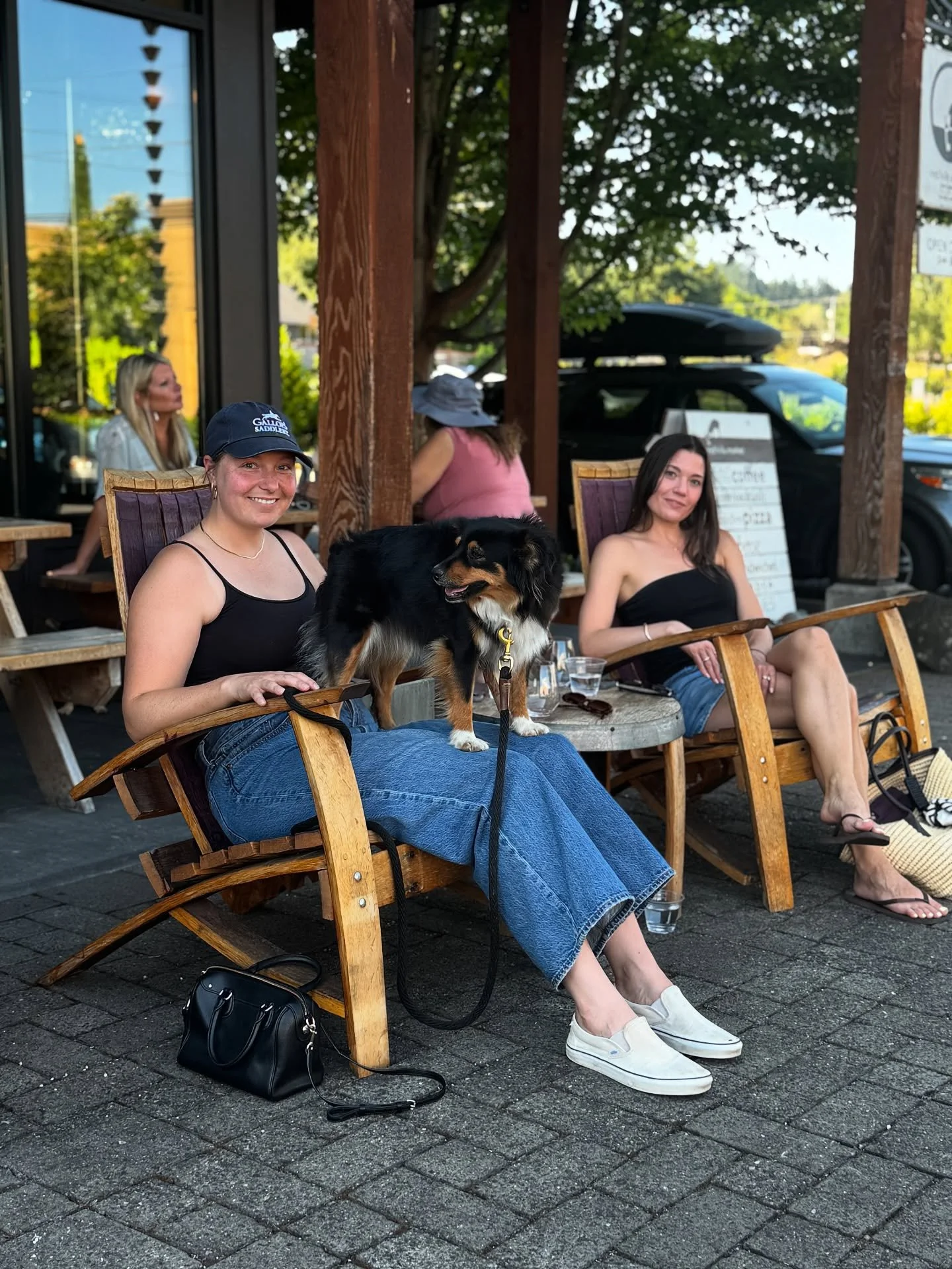 It&rsquo;s the dog days of Summer at Rhm... and we love it!

#redhillsmarket #dundeeoregon #oregonwinecountry #localgoodness