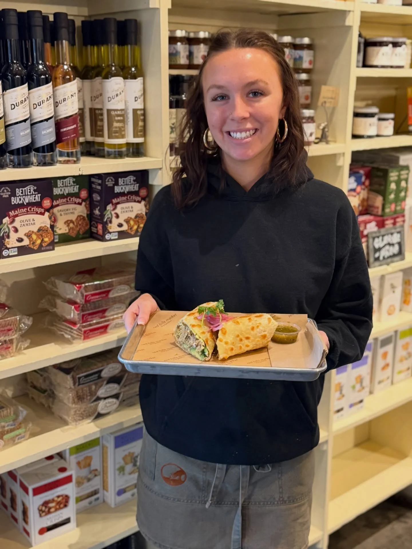 One grande RHM breakfast burrito coming right up!

Made with carnitas, eggs, refried beans, cotija, avocado, and salsa verde

#redhillsmarket #localgoodness #dundeeoregon #breakfastburrito