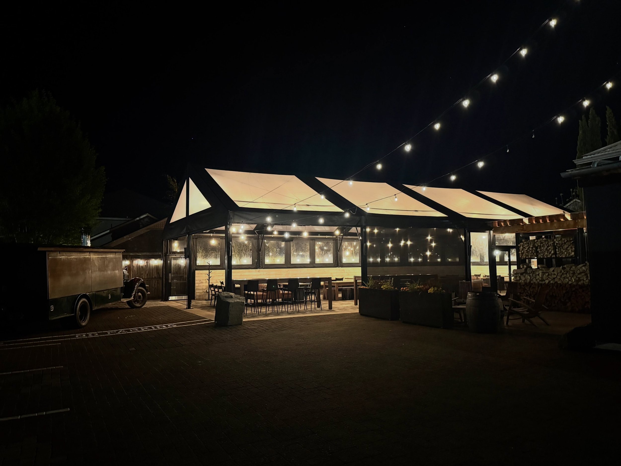 We never get tired of this view!  Thank you for sharing your evenings with us!