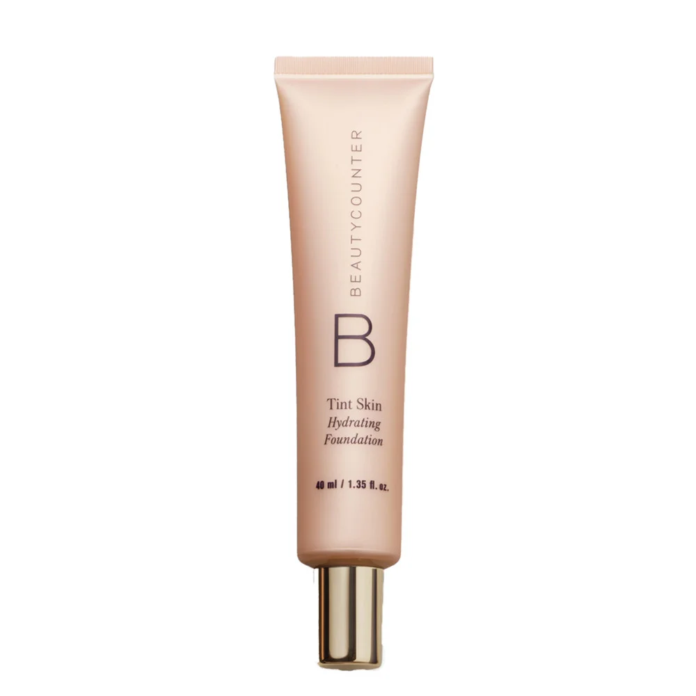 TINT SKIN HYDRATING FOUNDATION A lightweight, creamy foundation that actually cares for your skin, this formula goes on seamlessly and blends effortlessly to cover imperfections and visually even out skin tone. Buildable and natural-looking, it leaves you in control of the coverage: For light coverage, apply with the Retractable Foundation Brush; for medium coverage, apply with the Flat Complexion Brush. It comes in 10 flexible shades, each of which is formulated to suit a range of skin tones. (So you don’t necessarily have to change shades as the seasons change.) It also includes sodium hyaluronate, a natural moisture magnet, to promote smoother-looking skin and reduce the appearance of fine lines and wrinkles.