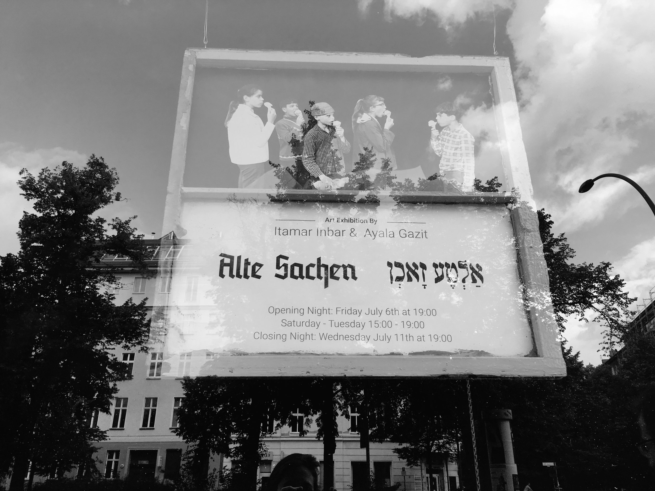  Alte Sachen is a collaboration between the video artist  Itamar Inbar  and myself. Exhibited at  tête  Berlin July 2018 