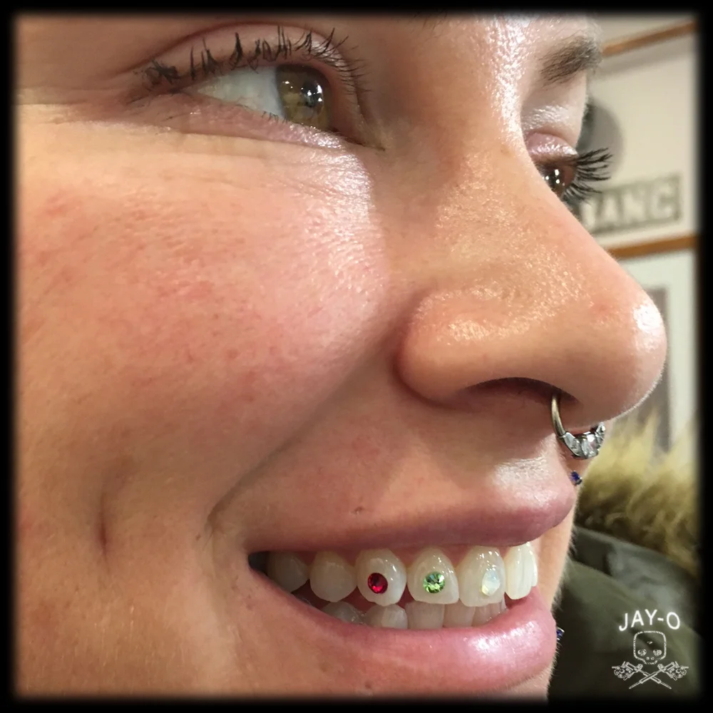 Tooth Jewelry Bang Bang Body Arts