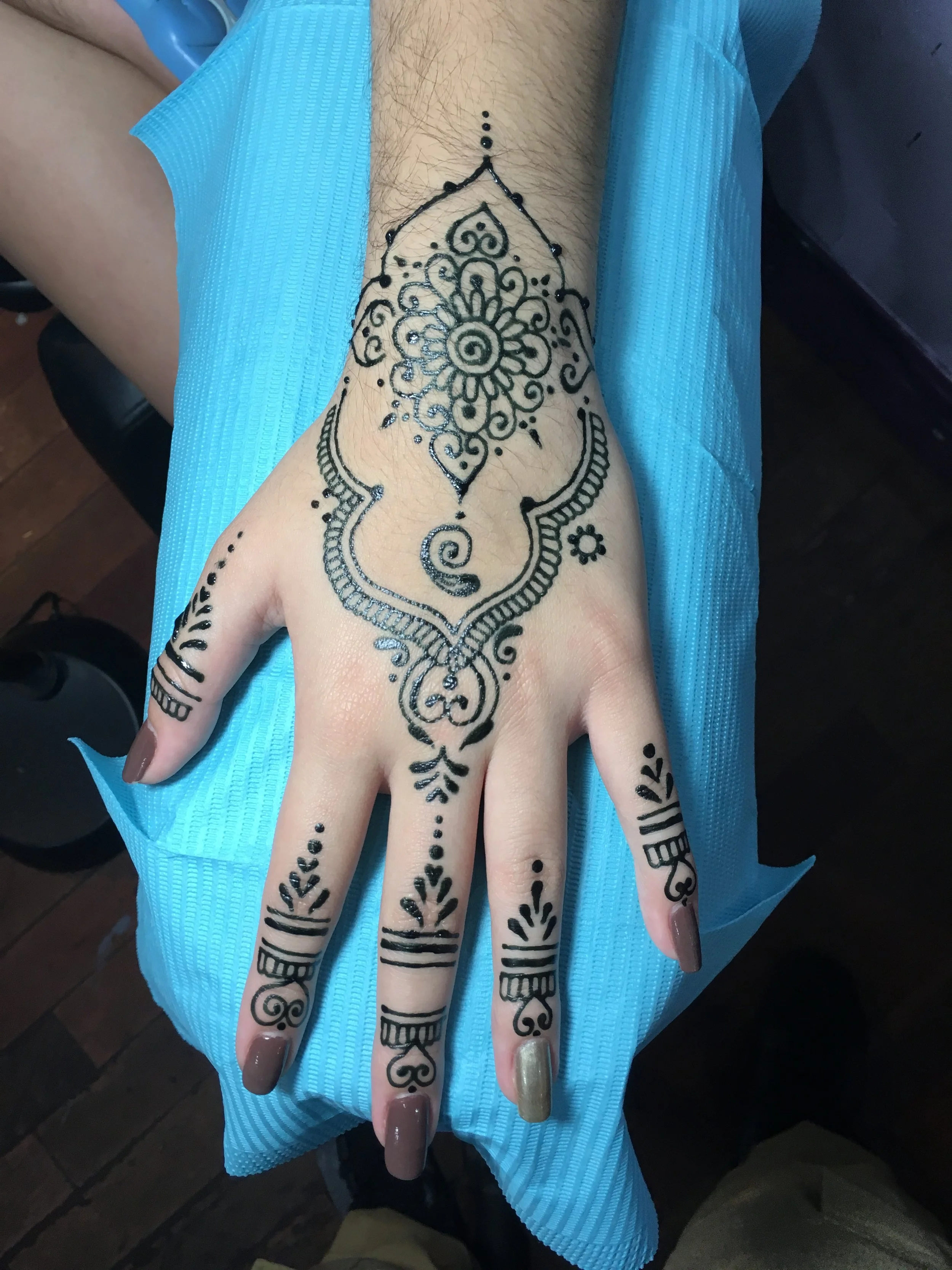 HENNA24.JPG