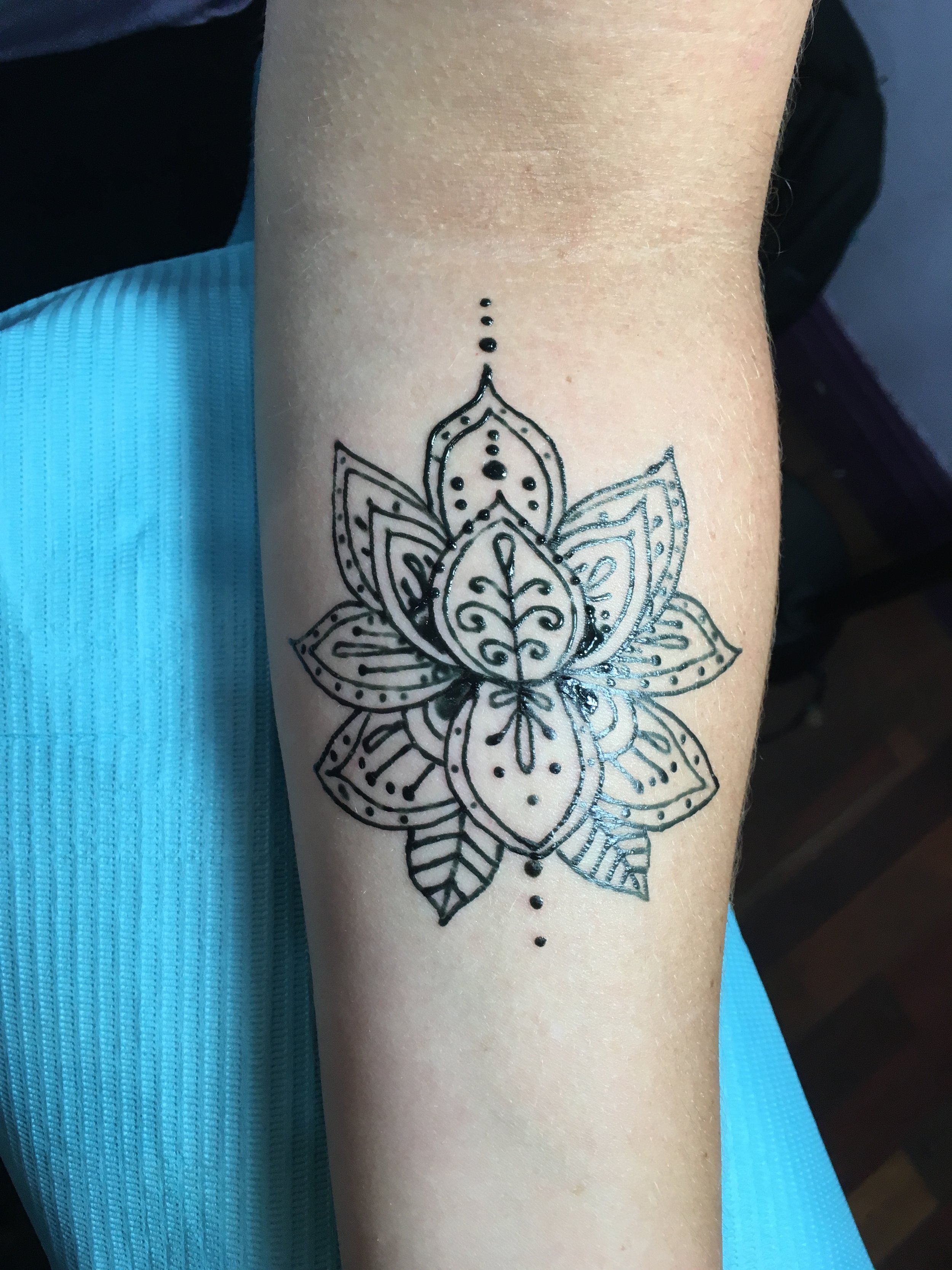 HENNA25.JPG