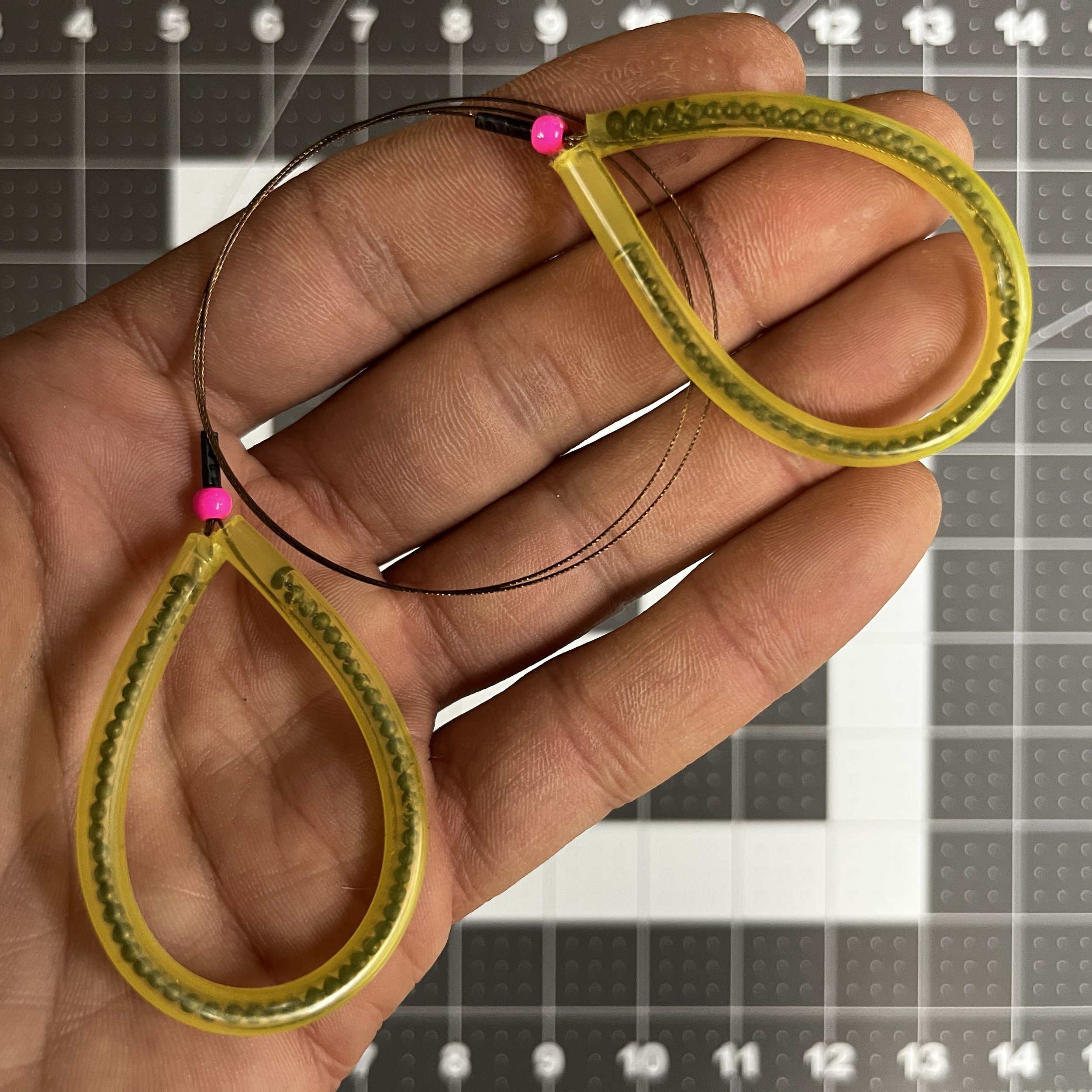 12" Rattling Thin-Wire Tool (Neon Green)