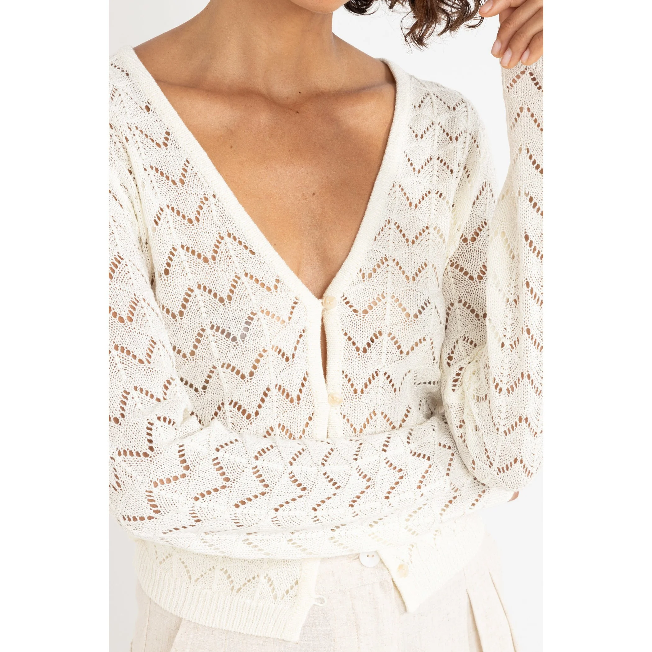 0725W-OS03-GEMMAKNITMIDIDRESS-WHITE-2.jpg