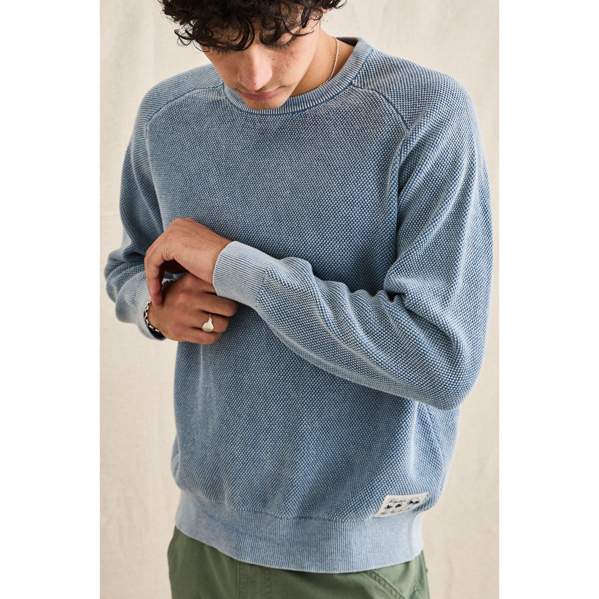 CD25M-KN10SW-BLU-POLU-CREW-KNIT-WASHED-BLUE-8.jpg