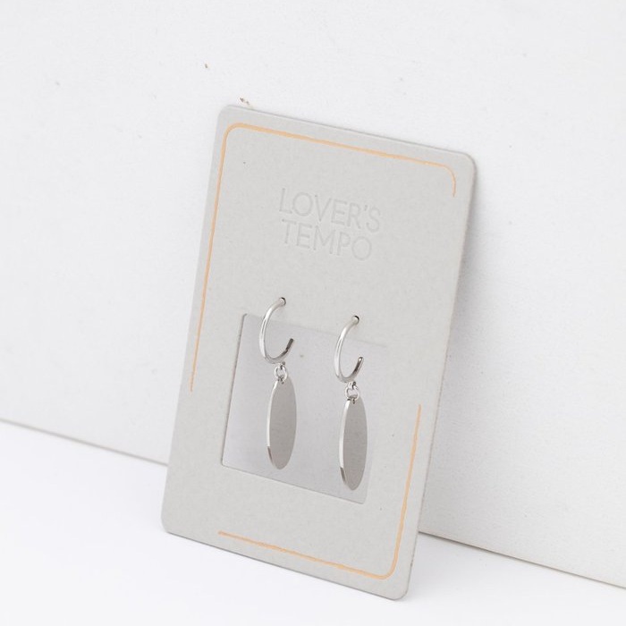 67W5NHmtSn66GPs6IxcZ_Everly_Oval_Hoop_Earrings_-_Silver_CRD_IND_WEB_4b91b4f0-26d2-4009-aac4-ee187962eb6f_1024x1024.jpg