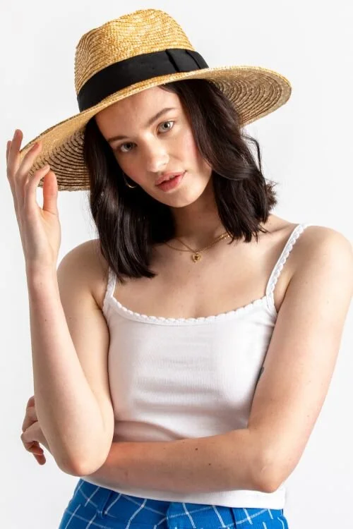 HATS, SCARVES + GLOVES