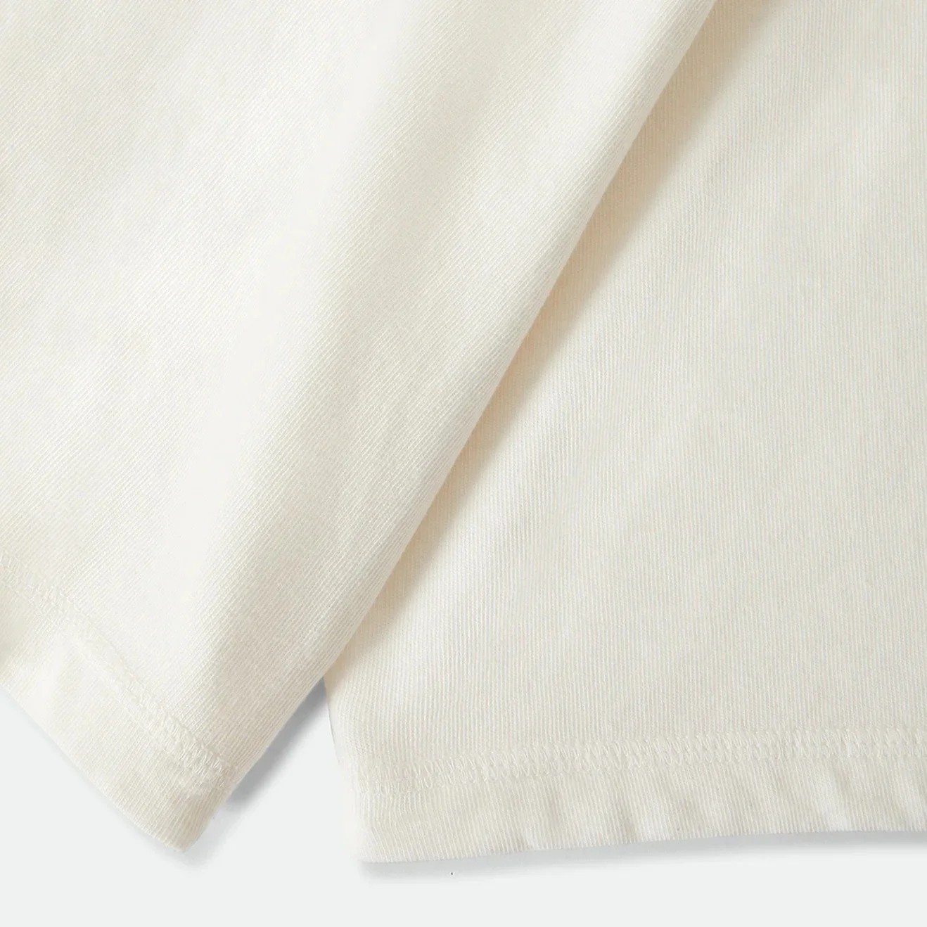imgi_5_CAREFREE-ORGANIC-GD-CROPPED-HENLEY_23011_OFFWH_003.jpg