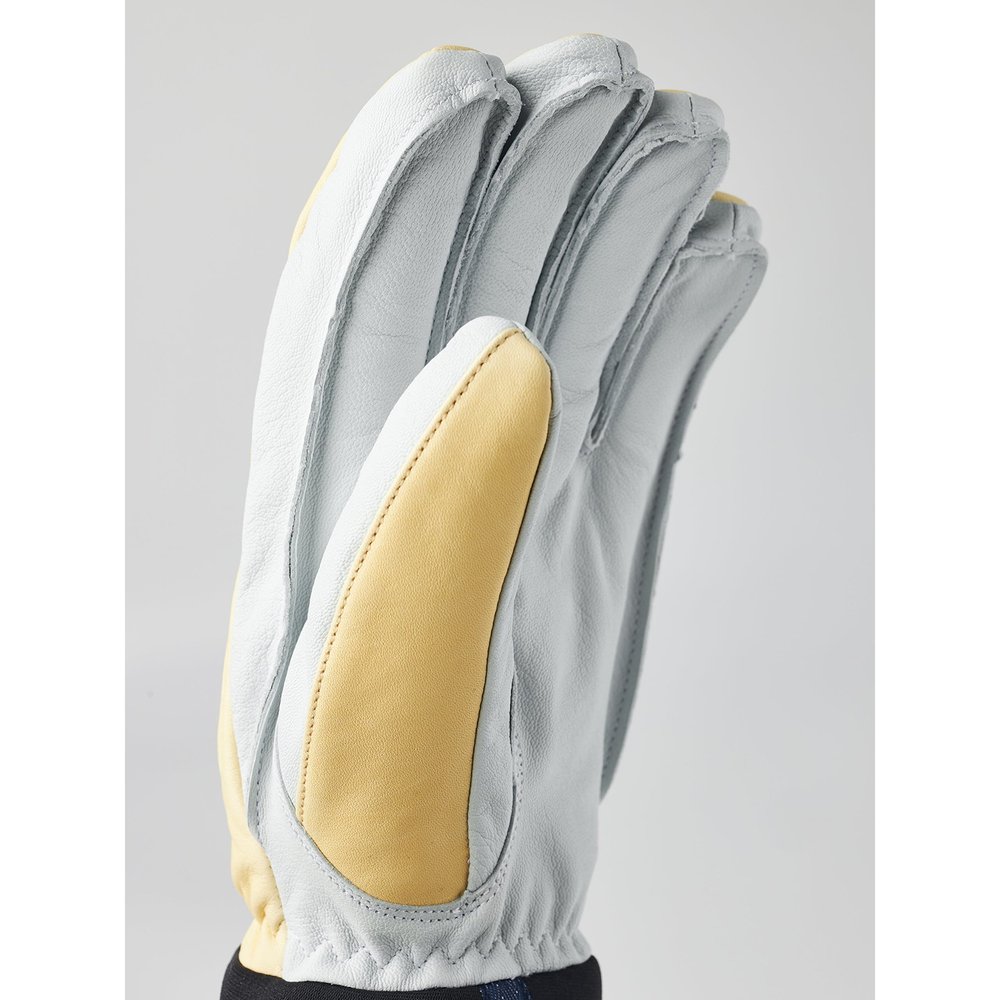 FRAAS  signature CASHMERE Hat & Fingerless  Gloves V Fraas | Accessories | V Fraas Cashmere Fingerless Glove  main image 2