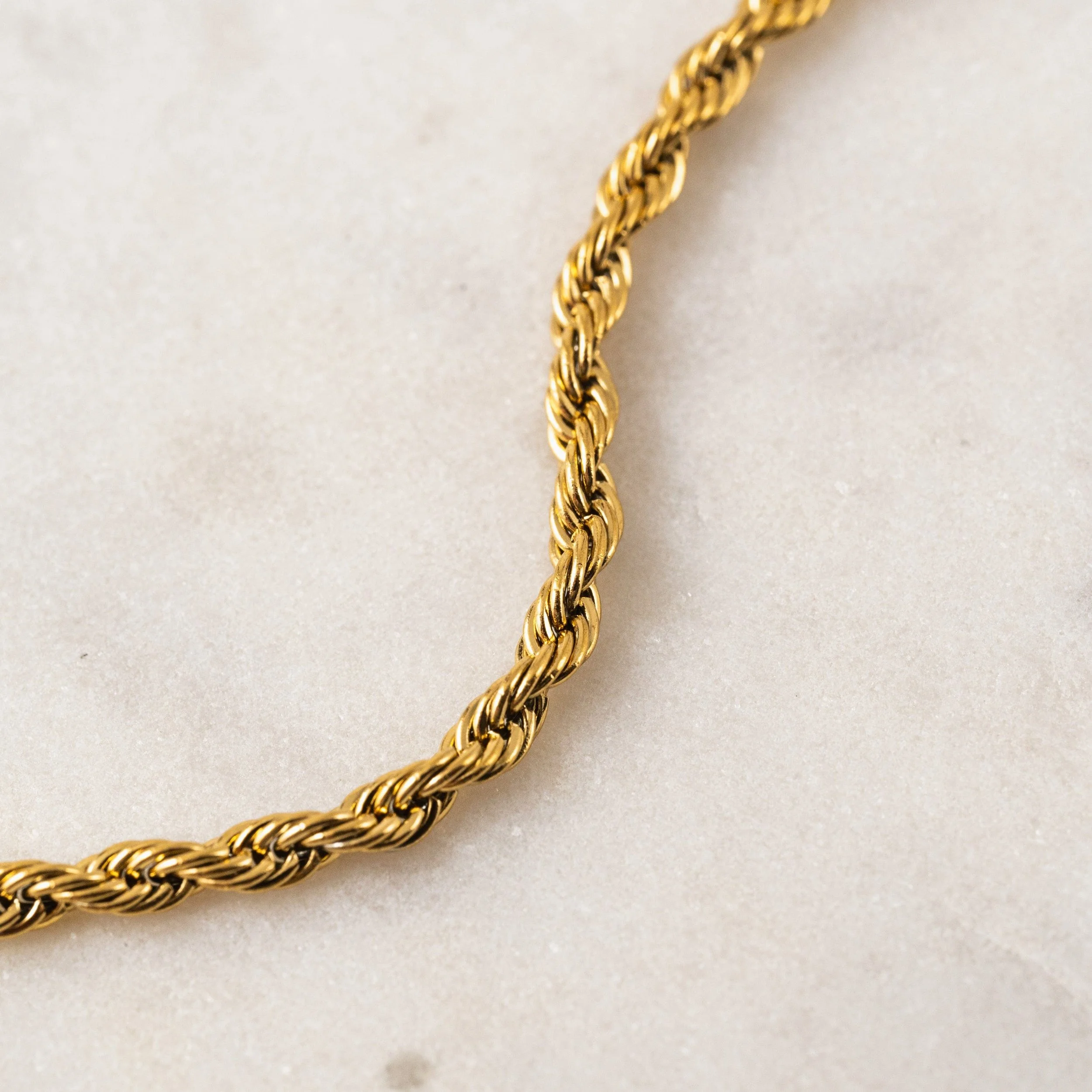 GigiBracelet-Gold_1x1_DSC9537_3000x.jpg