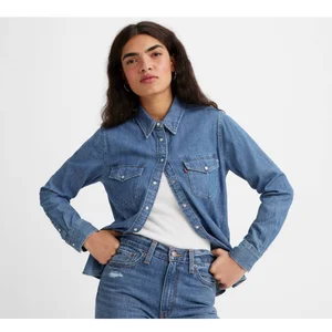 Levi's - Iconic Western Denim Shirt in 'Going Steady' — The