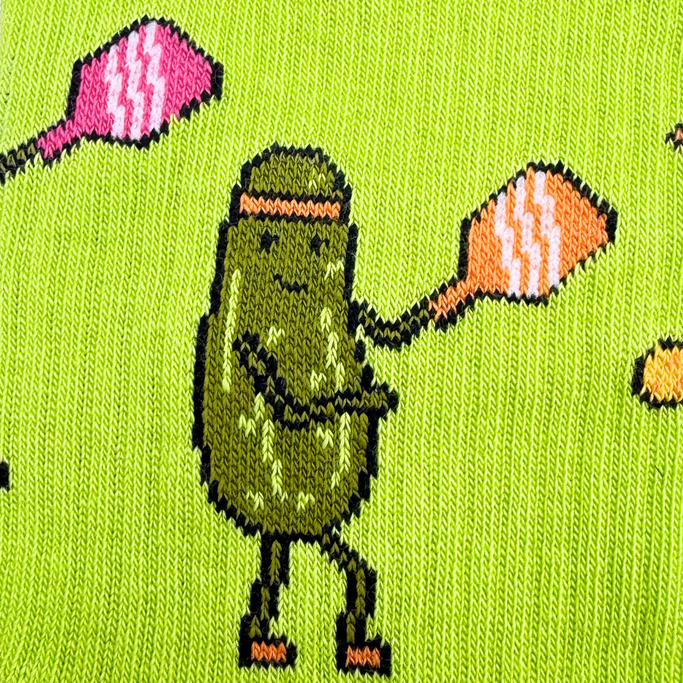 imgi_4_ATHM0019PickleballGameAthleticMismatchedSocks_detail2.png