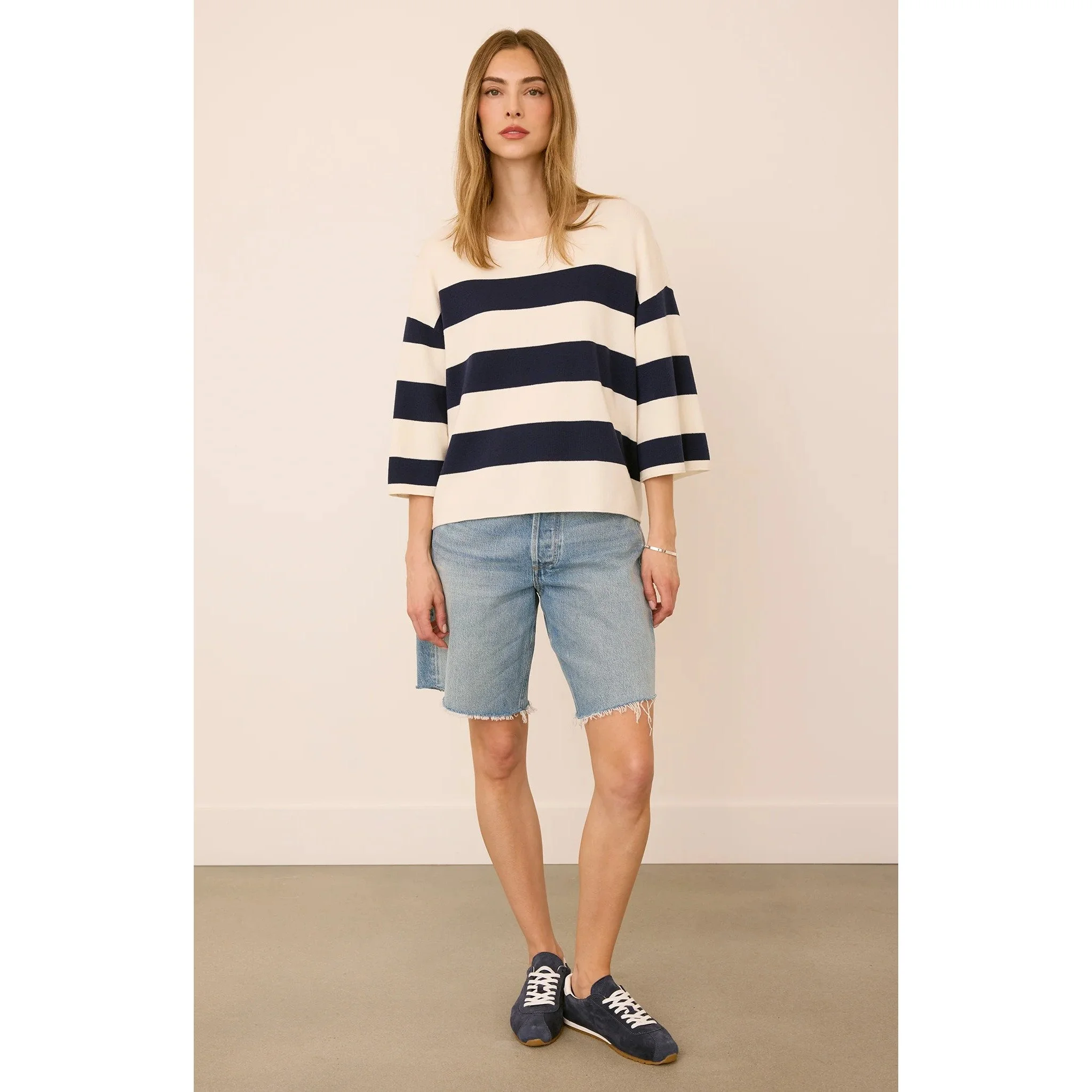 imgi_156_GF2607-3175_NAVY-STRIPE_1.jpg