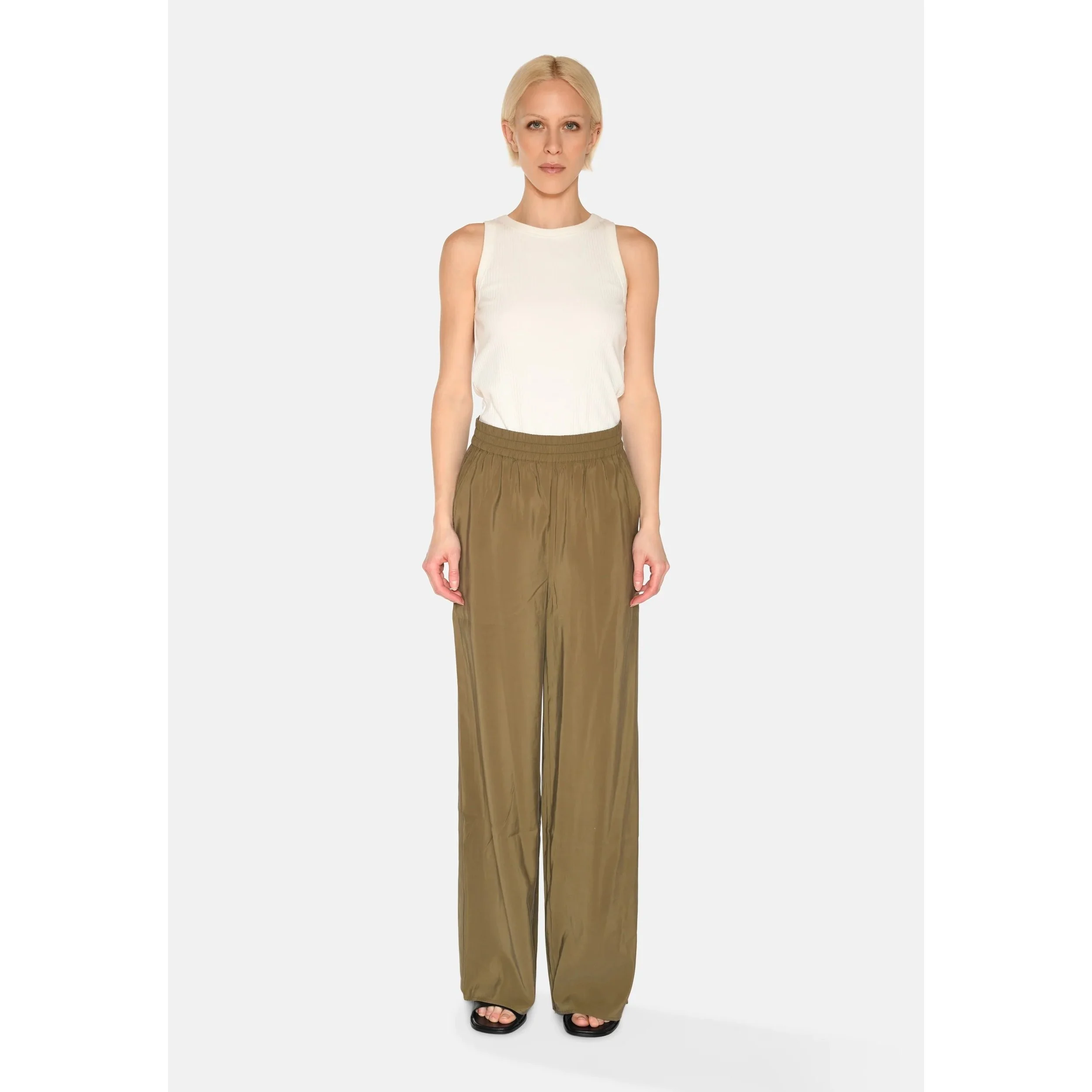imgi_21_Rosies_casual_pants_3780-Casual_Pants-235133780-1706_Mermaid-1_9801f67e-7e34-4d97-8c1a-fbee03025e7c.jpg