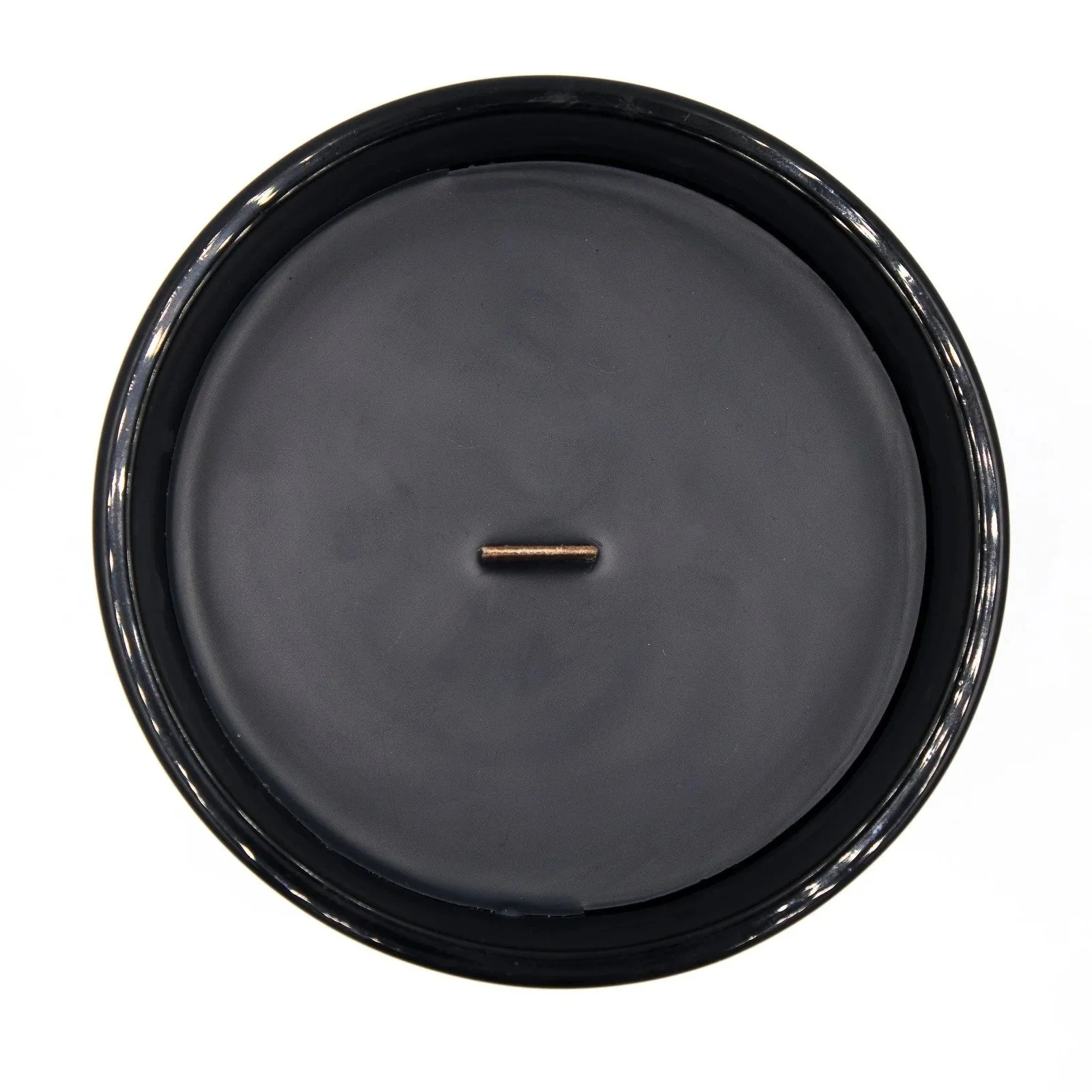 imgi_1_RavenBlackWaxCandleWoodwickTopView_fc29fd9e-6aae-4235-b1ac-d0e7a718e45c_1600x.jpg