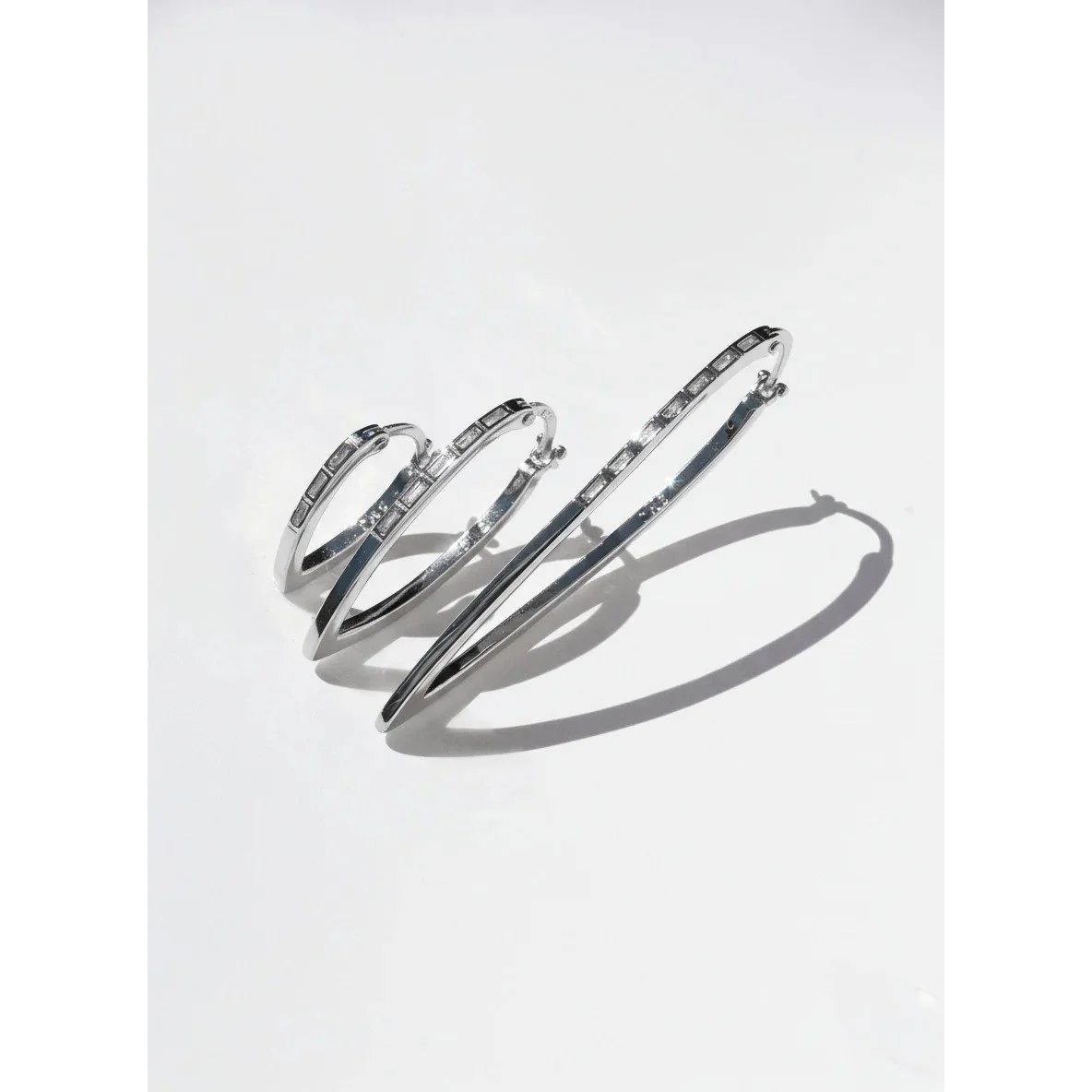 imgi_86_Sarah_Mulder_Jewelry_Gia_Hoops_3750x.jpg