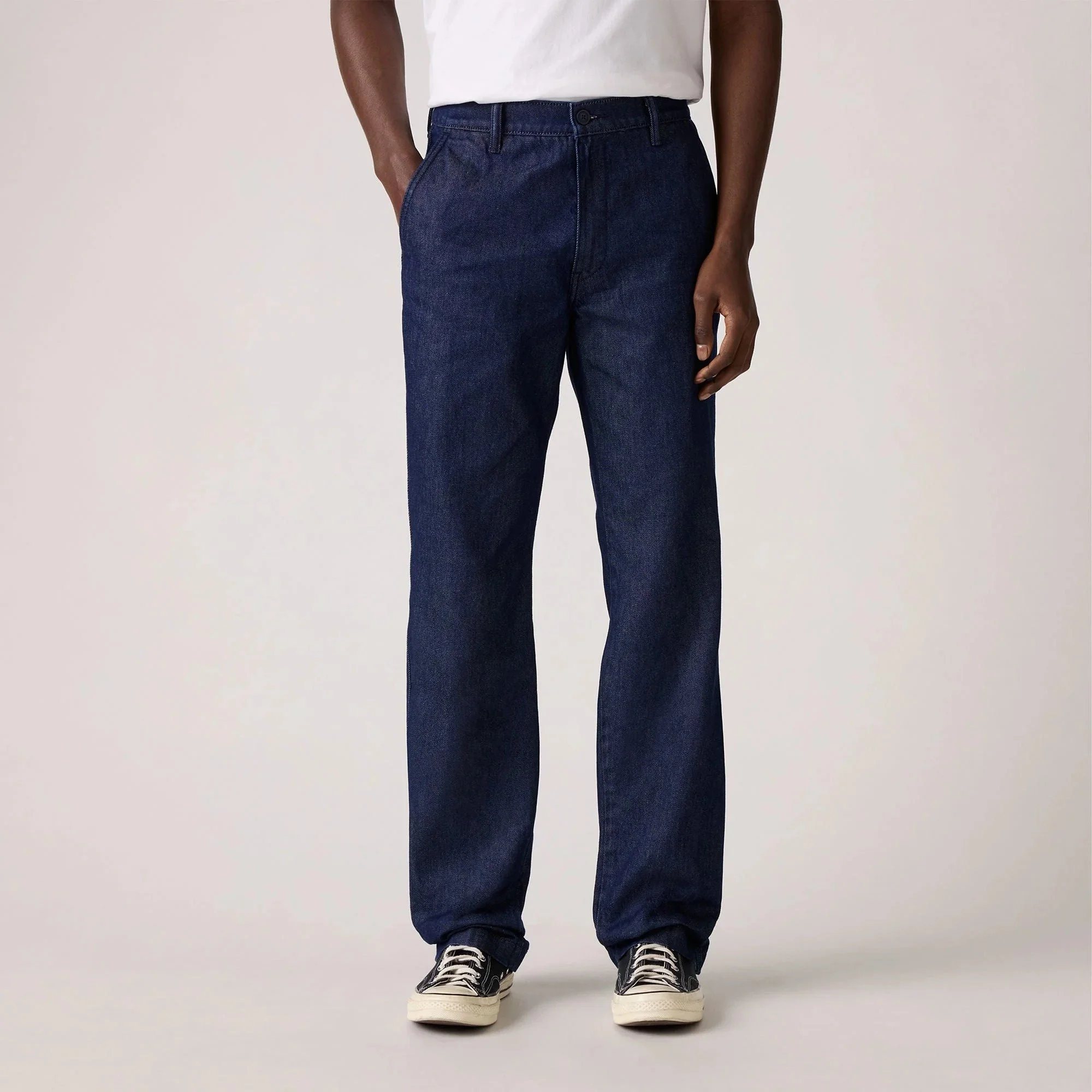 imgi_1_levis-mens-xx-chino-relaxed-straight_001K50010_5_CM_D1_79ae0348-e61e-4777-.jpg