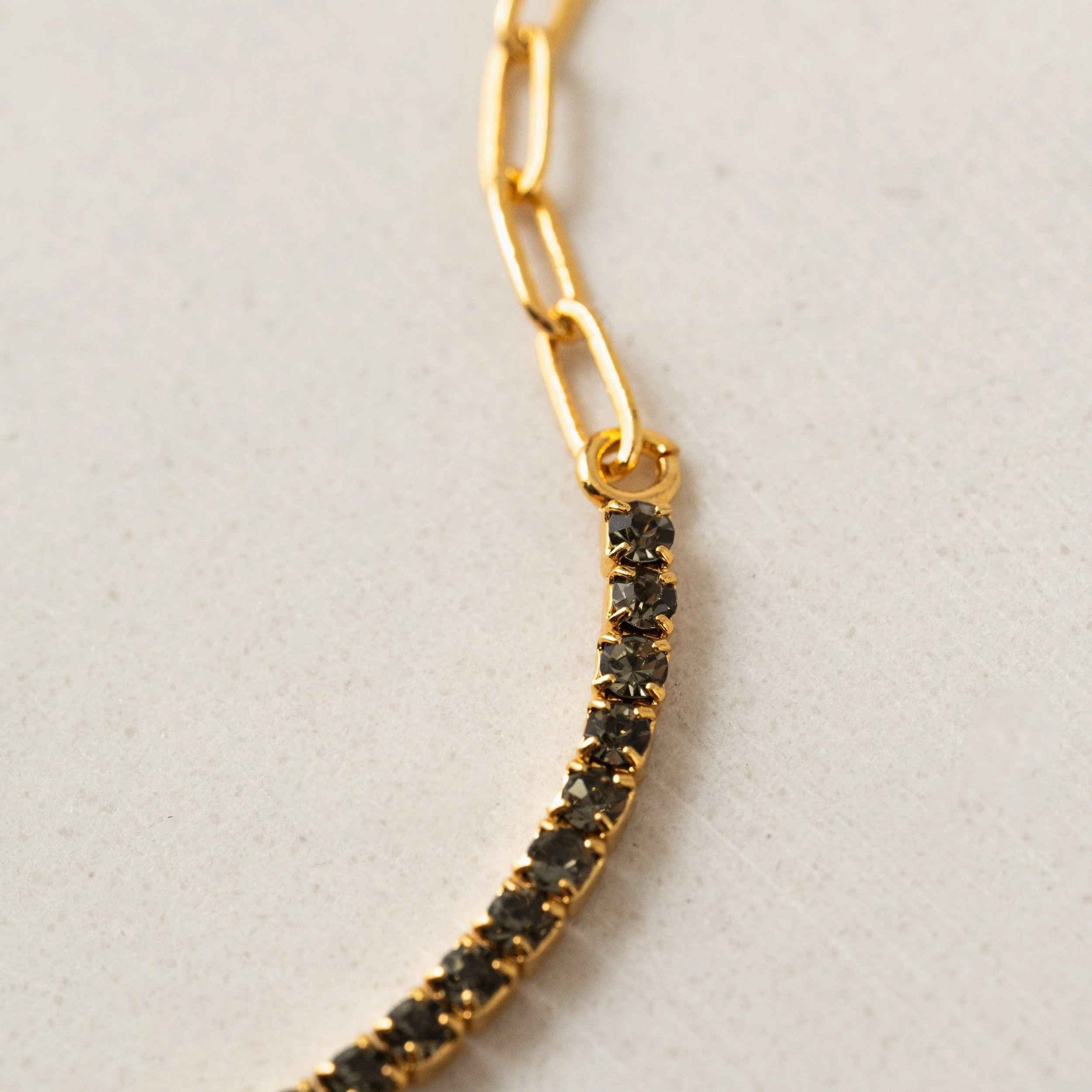imgi_1_TennisPaperclipBracelet-BlackDiamond_1x1_DSC7240_456479e3-2326-46e6-a366-385a725b1699.jpg