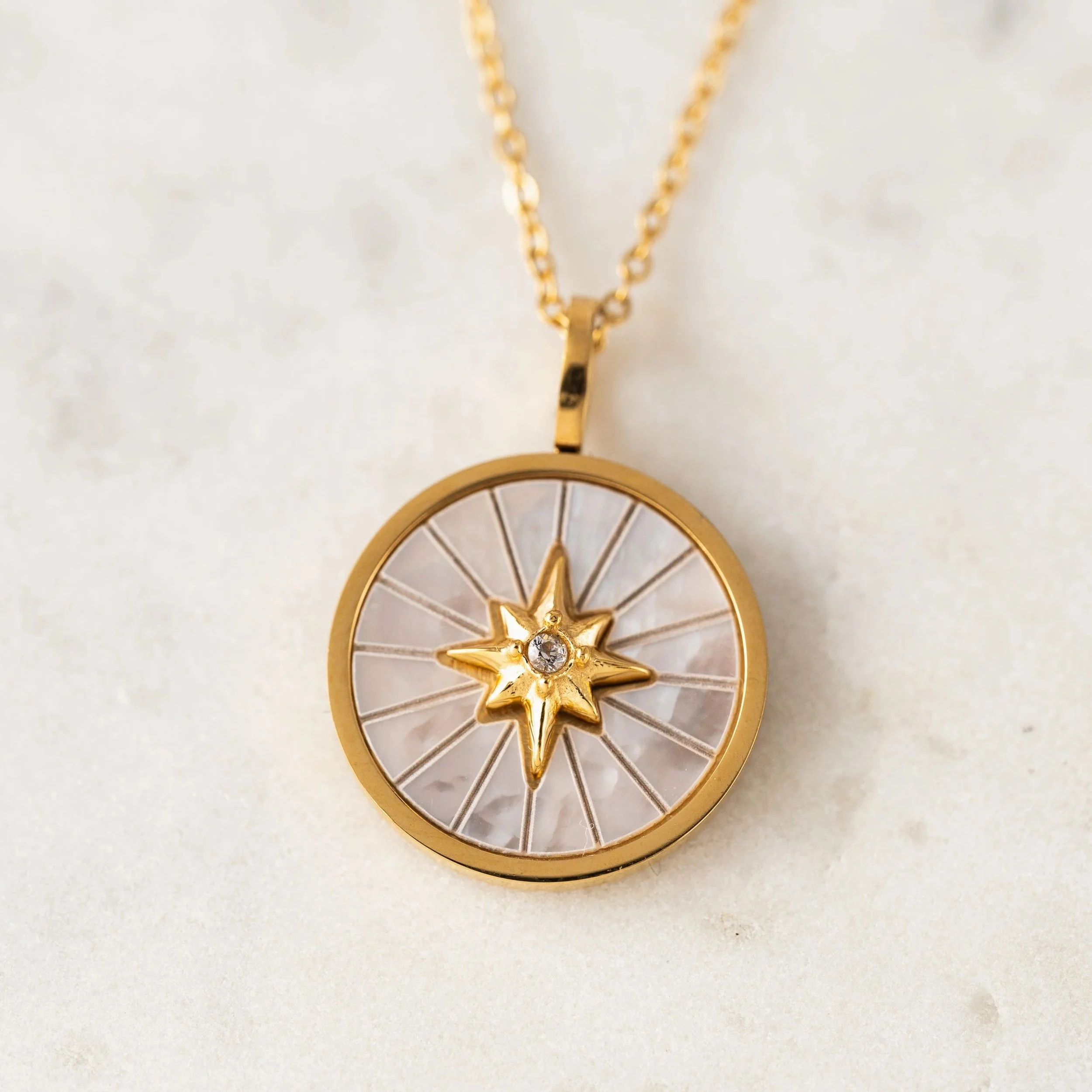 imgi_656_StarlightNecklace-Gold_1x1_DSC2263.jpg