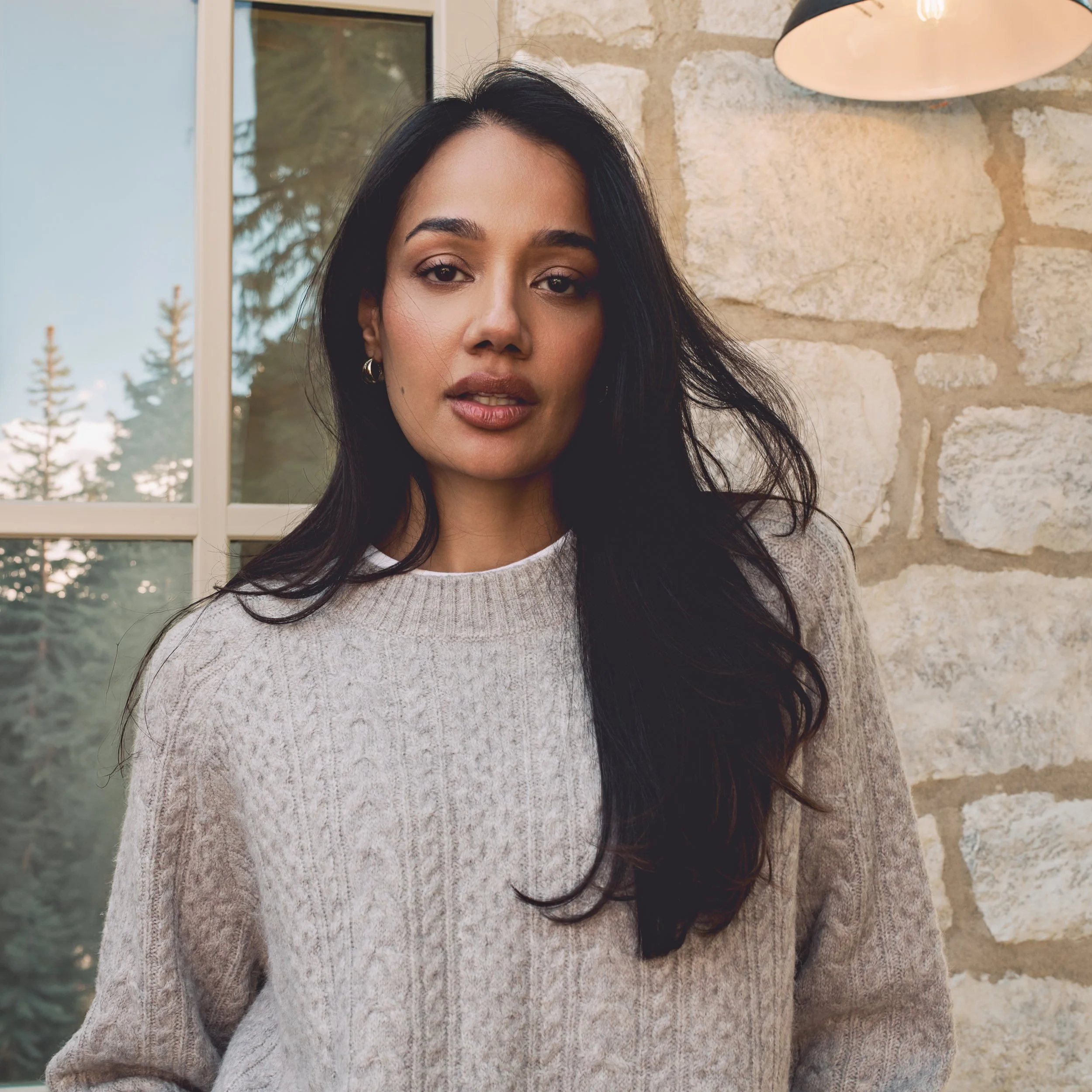 GF_F3_LoriHPebble_VictoriaWhite_1.jpg