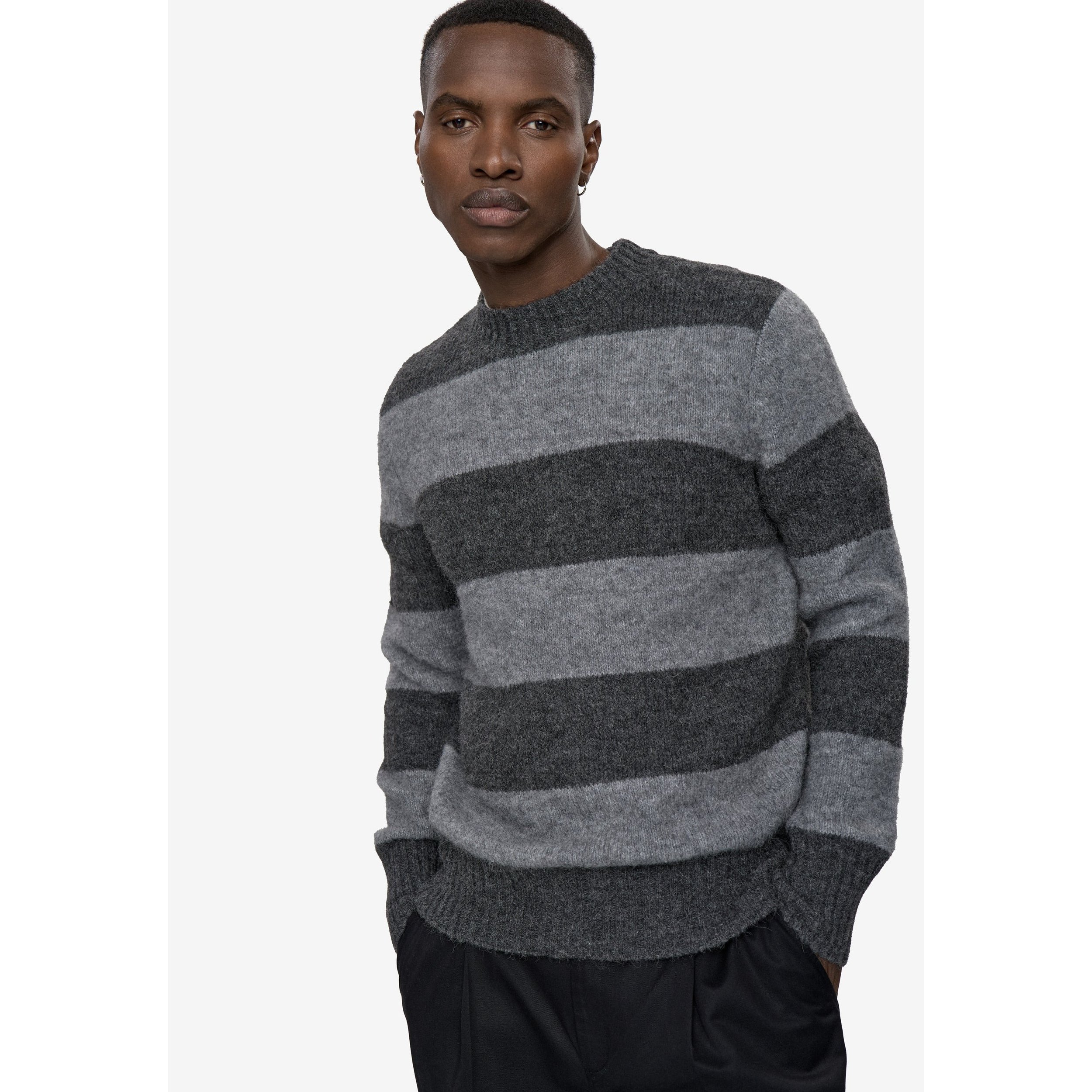 imgi_16_Fraser_jumper_4795-Jumper-244244795-1912_Volcanic_Ash-4 (1).jpg