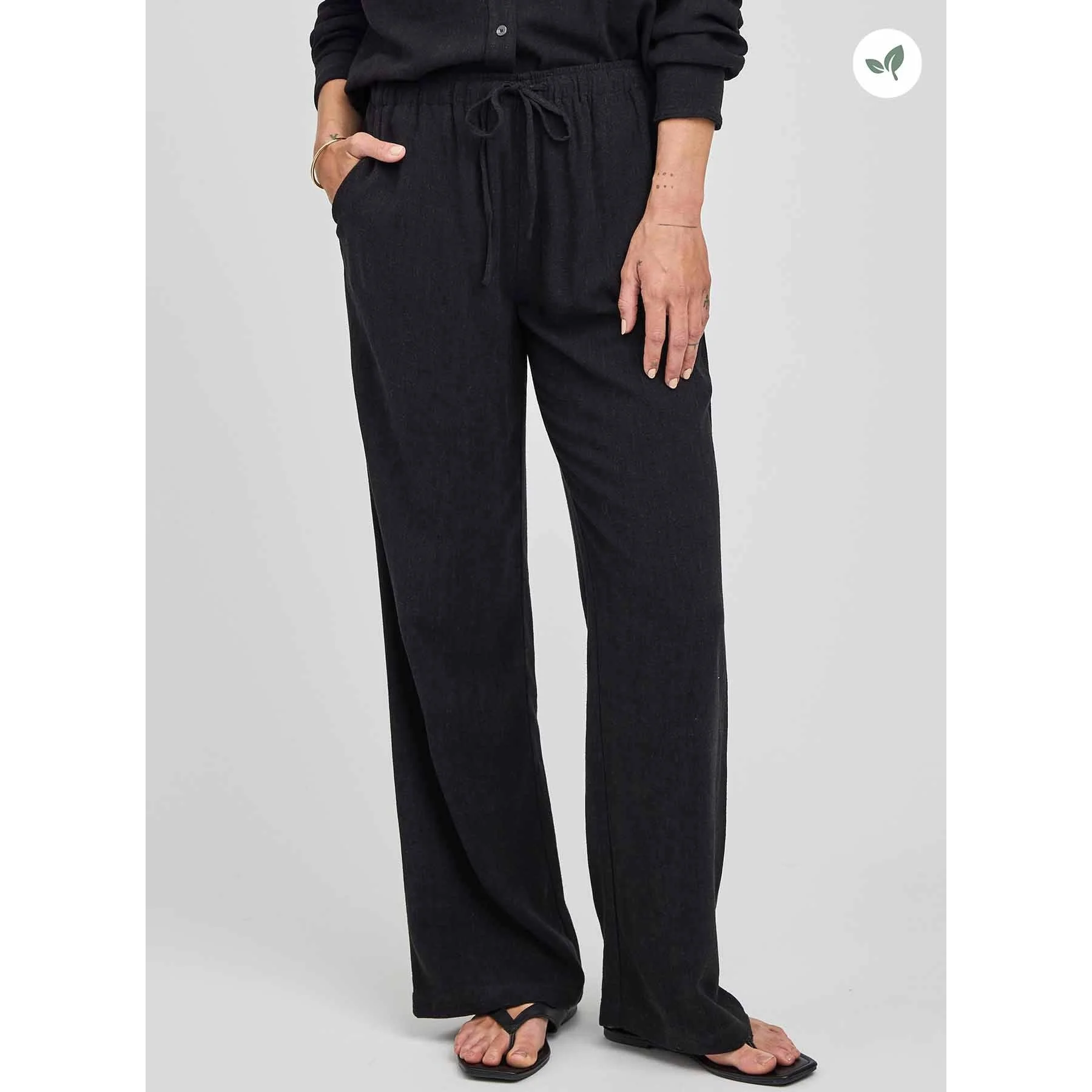 imgi_40_GF2603-7346_BLACK_1 (2).jpg