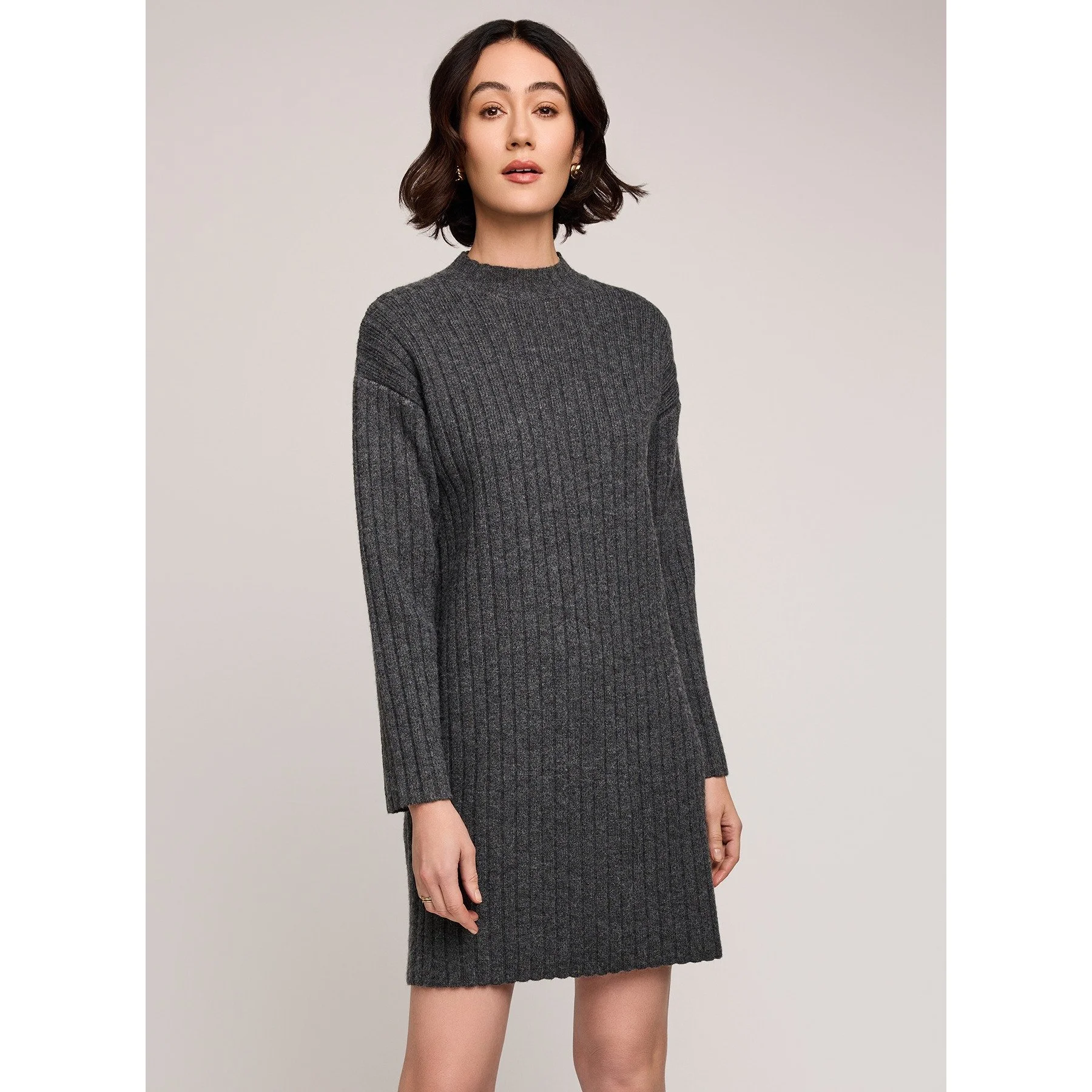 imgi_36_GF2509-8777_HEATHER-CHARCOAL_1.jpg