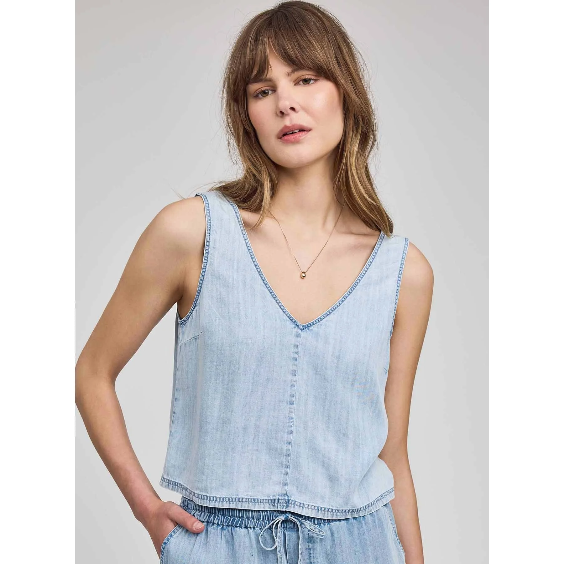 imgi_45_GF2604-2927_LIGHT-BLUE_3 (1).jpg