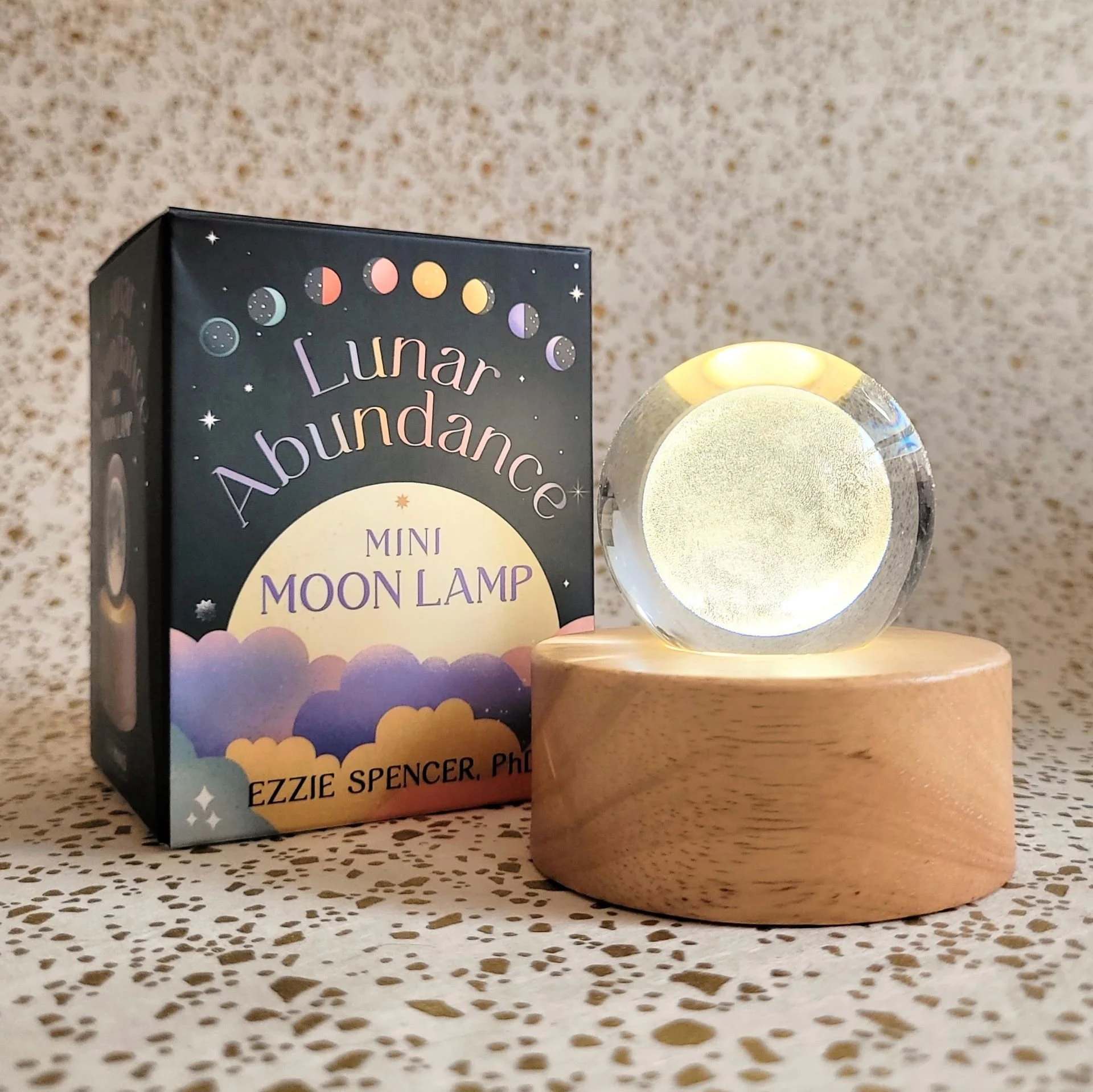 LA_Mini_Moon_Lamp_4.jpg