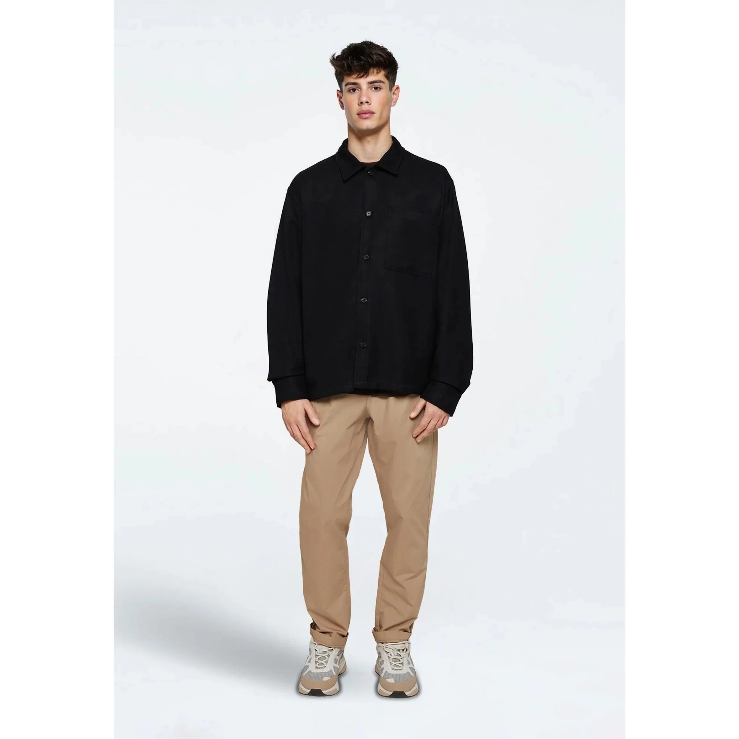 imgi_13_Ralph_shirt_4370-Long_Sleeved_Shirt-242714370-999_Black_2a24ba25-ea4c-49d0-bff7-a22b71761082.jpg