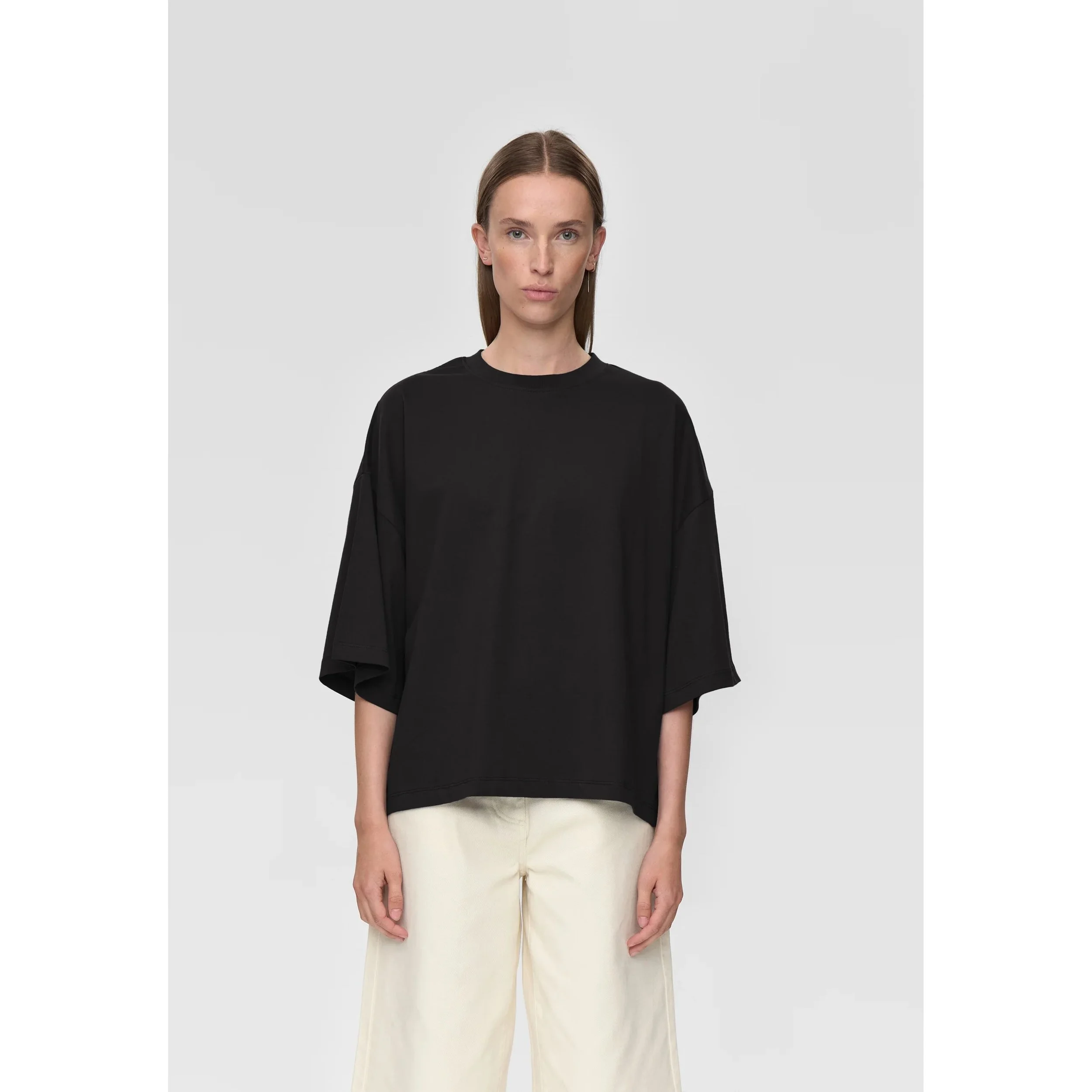 imgi_84_Mira_t-shirt_G029_GOTS-Short_Sleeved_T-shirt-24061G029-42.jpg