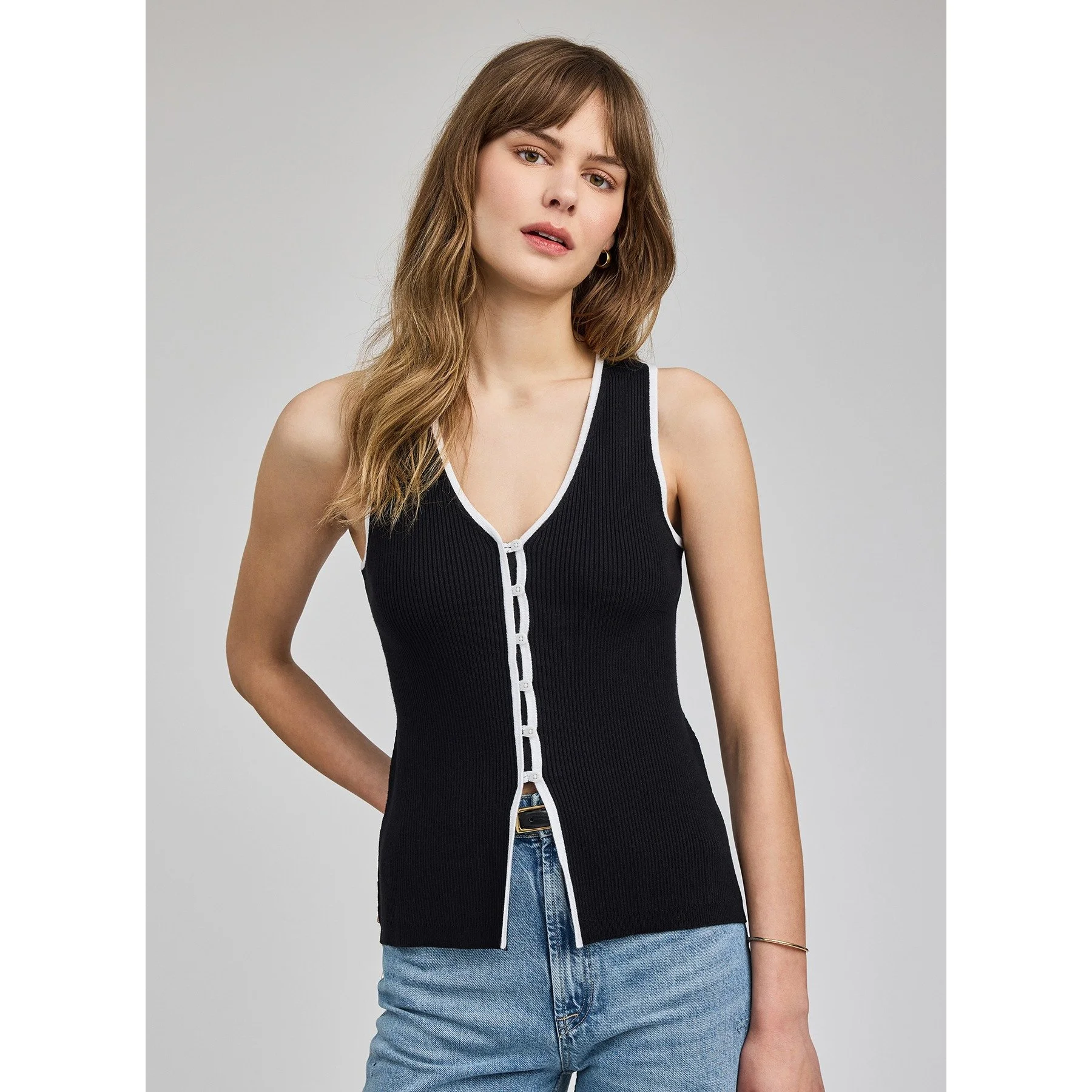 imgi_38_GF2603-3098_BLACK_2 (1).jpg