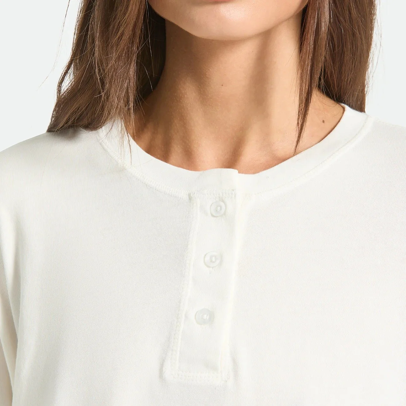 imgi_9_CAREFREE-ORGANIC-GD-CROPPED-HENLEY_23011_OFFWH_025.jpg