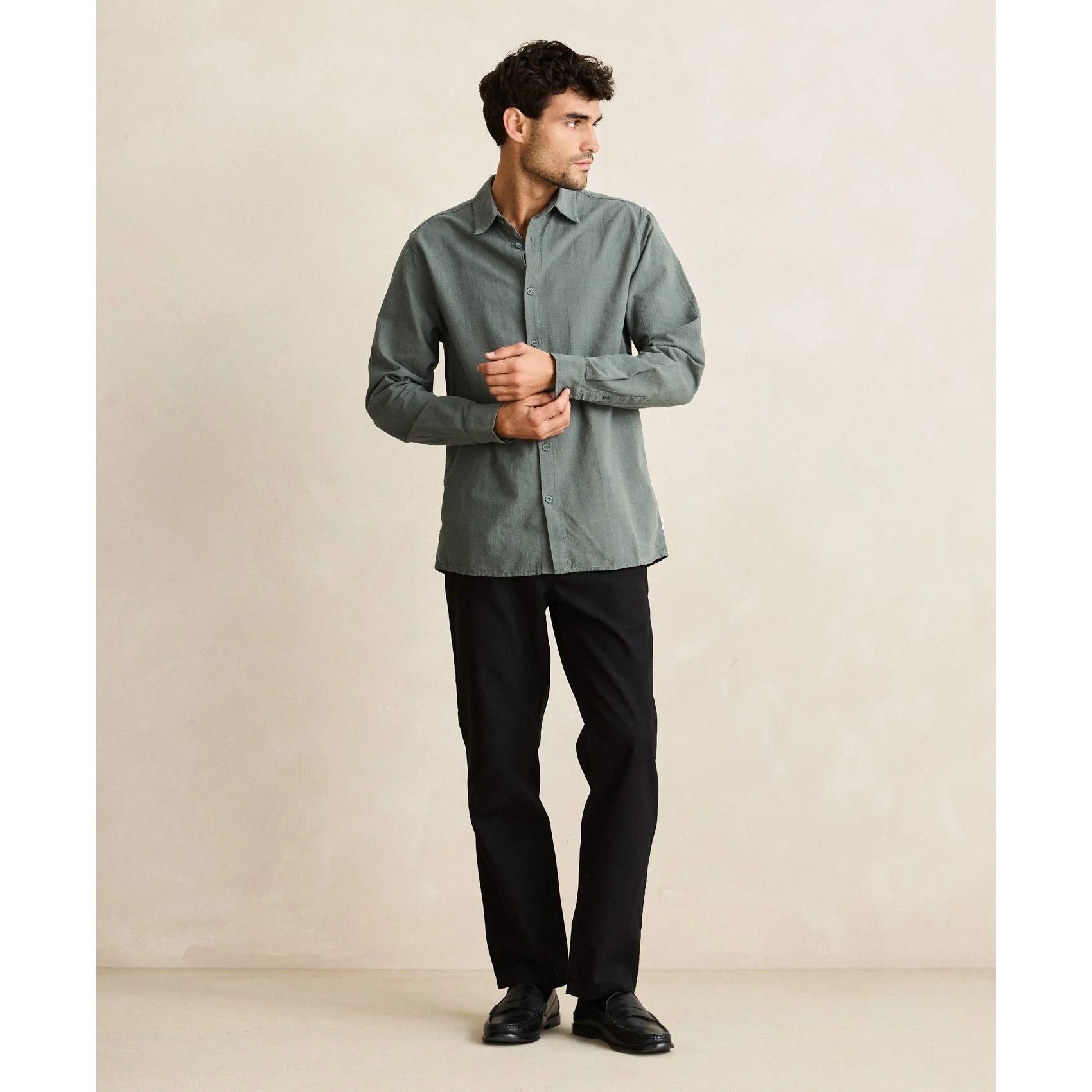CLA24M-WT01-SLV-CLASSIC-LINEN-LS-SHIRT-SILVER-PINE-4.jpg
