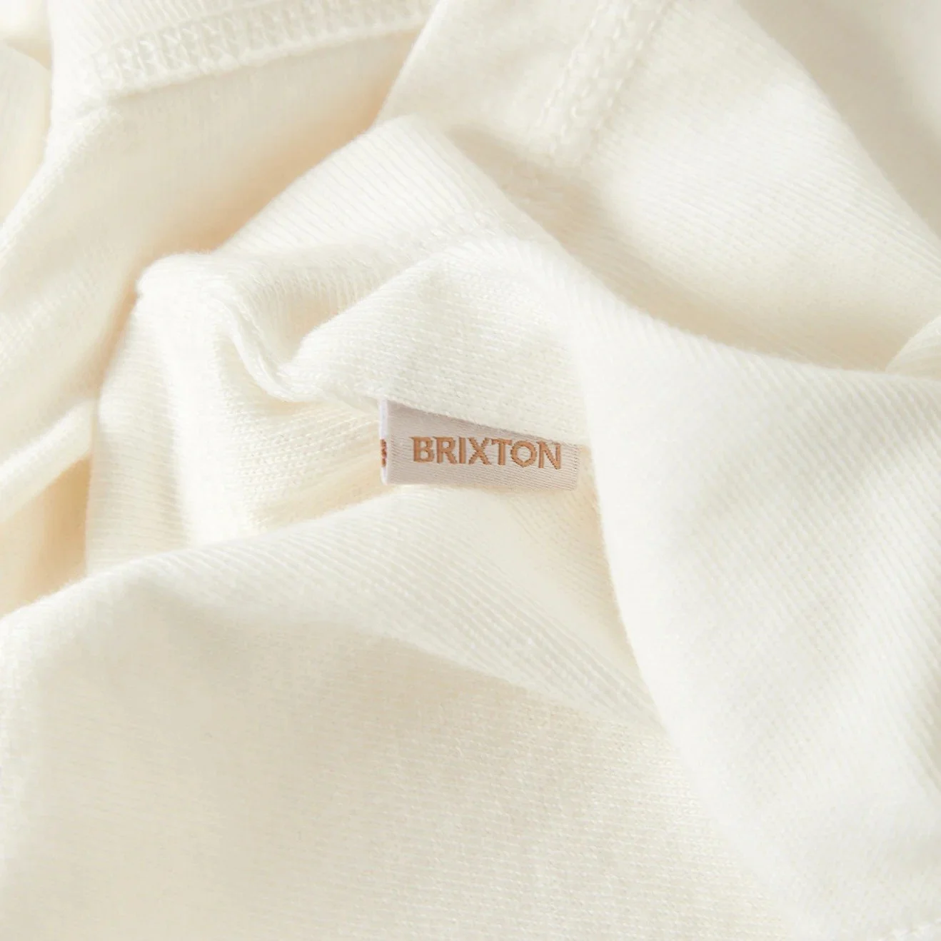 imgi_6_CAREFREE-ORGANIC-GD-CROPPED-HENLEY_23011_OFFWH_004.jpg