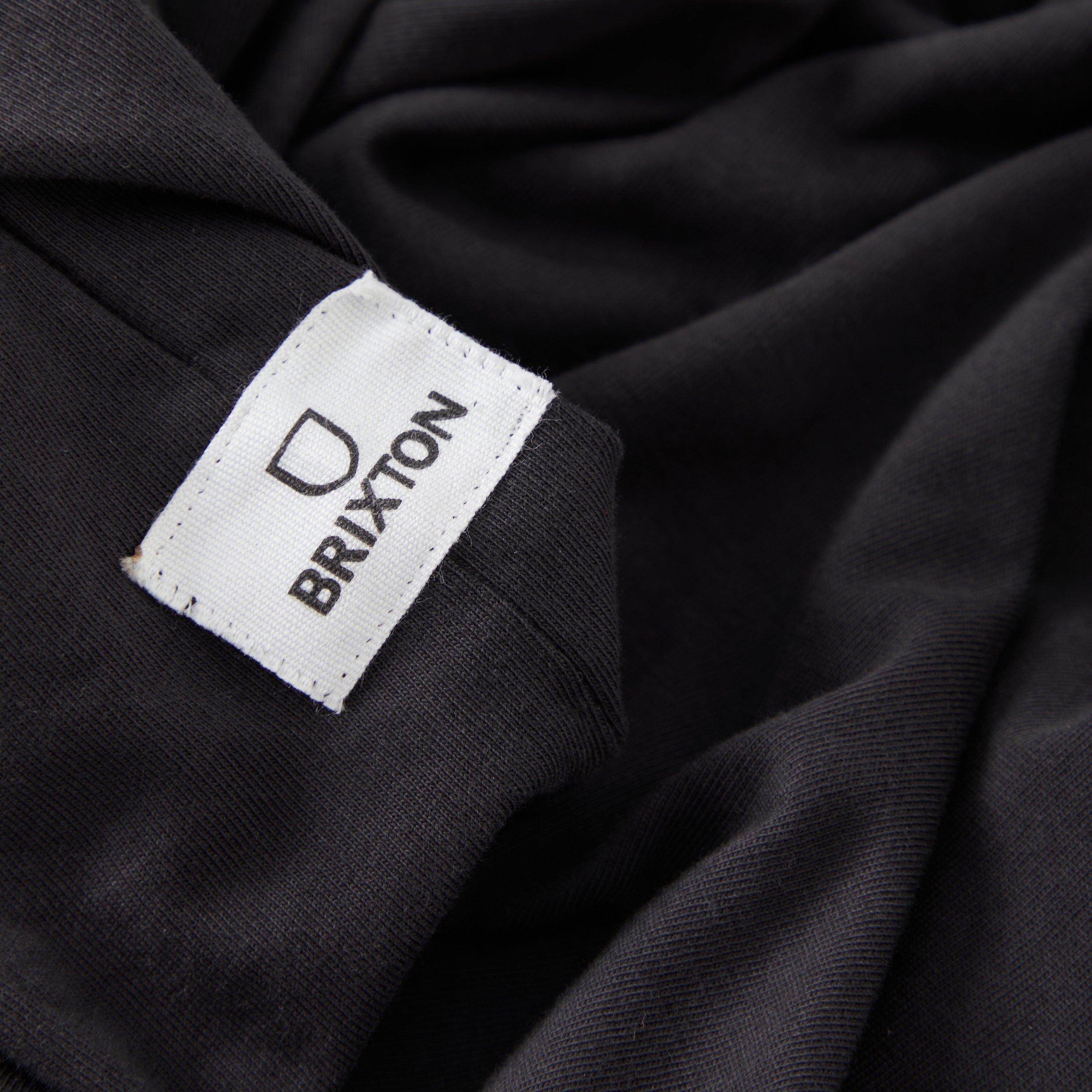 BRIXTON-BASELINE-HENLEY-TEE_23054_BLKVW_004.jpg