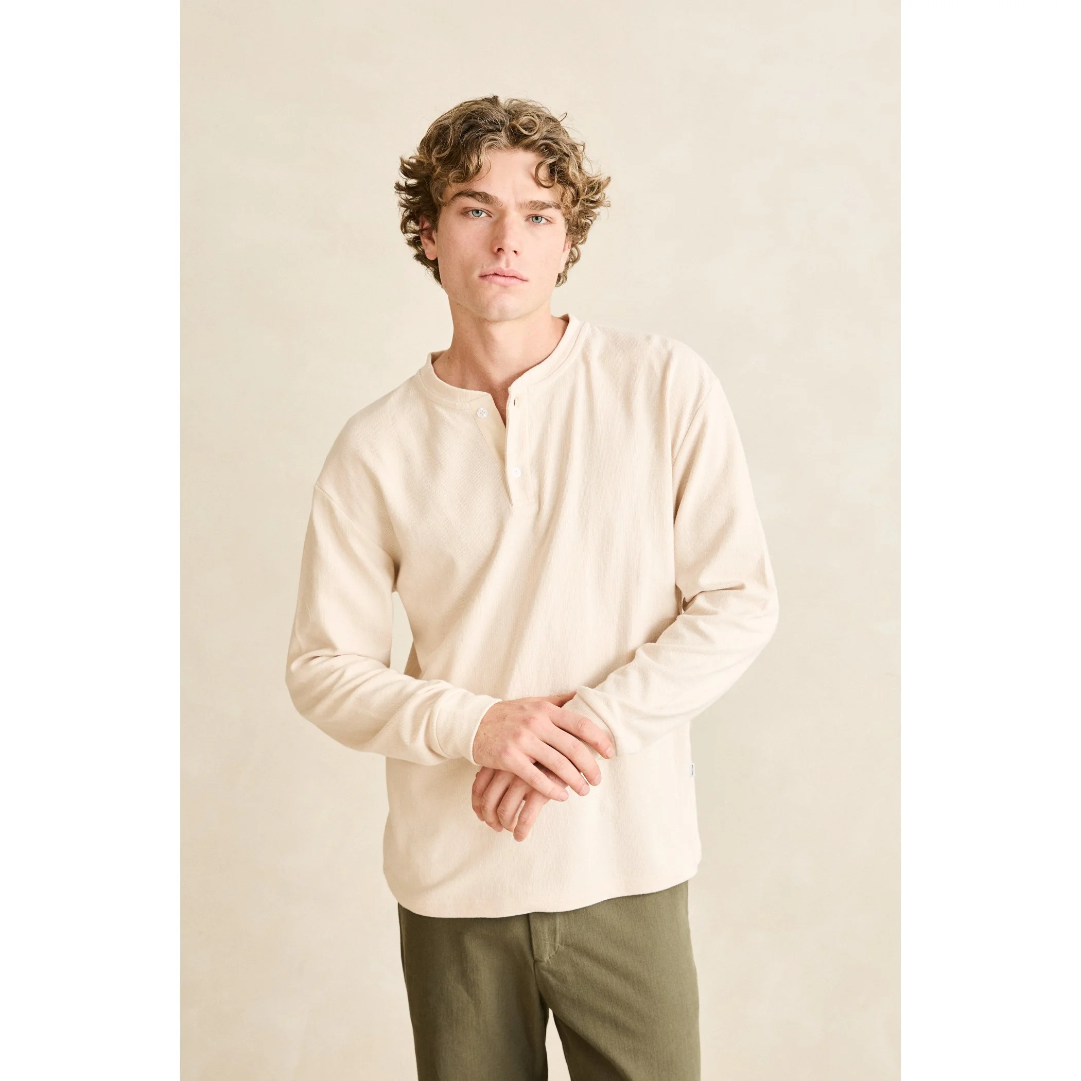 CD25M-CT54-NAT-VINTAGE-JERSEY-LS-HENLEY-NATURAL-1.jpg