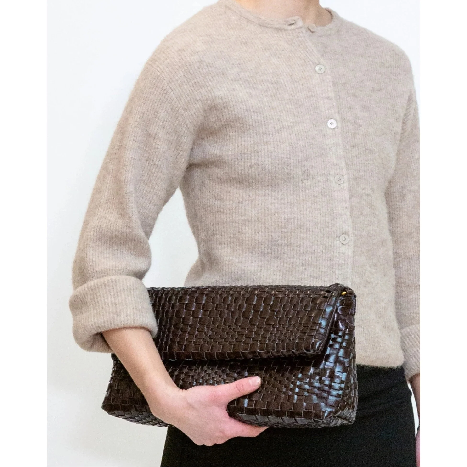 imgi_90_Arlene_Braided_Raw-Clutch-2603-131-011990-507_Umber_Brown-3.jpg