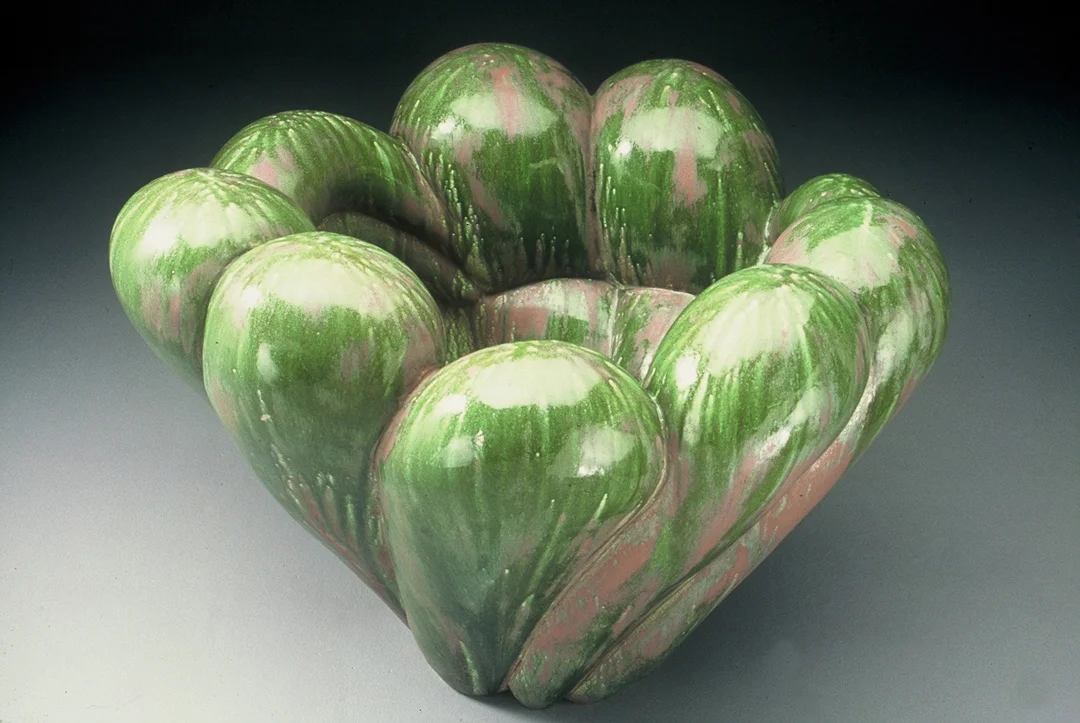 18. Garden Pot 25%22h x 33%22w.jpg
