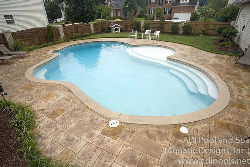 How to Maintain Swimming Pools in Winter
