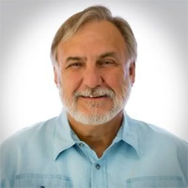 SiC_Website_Team_Headshots_JimHogan_600x600.jpg