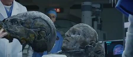 Yup, that’s one bleepin’ dead alien.