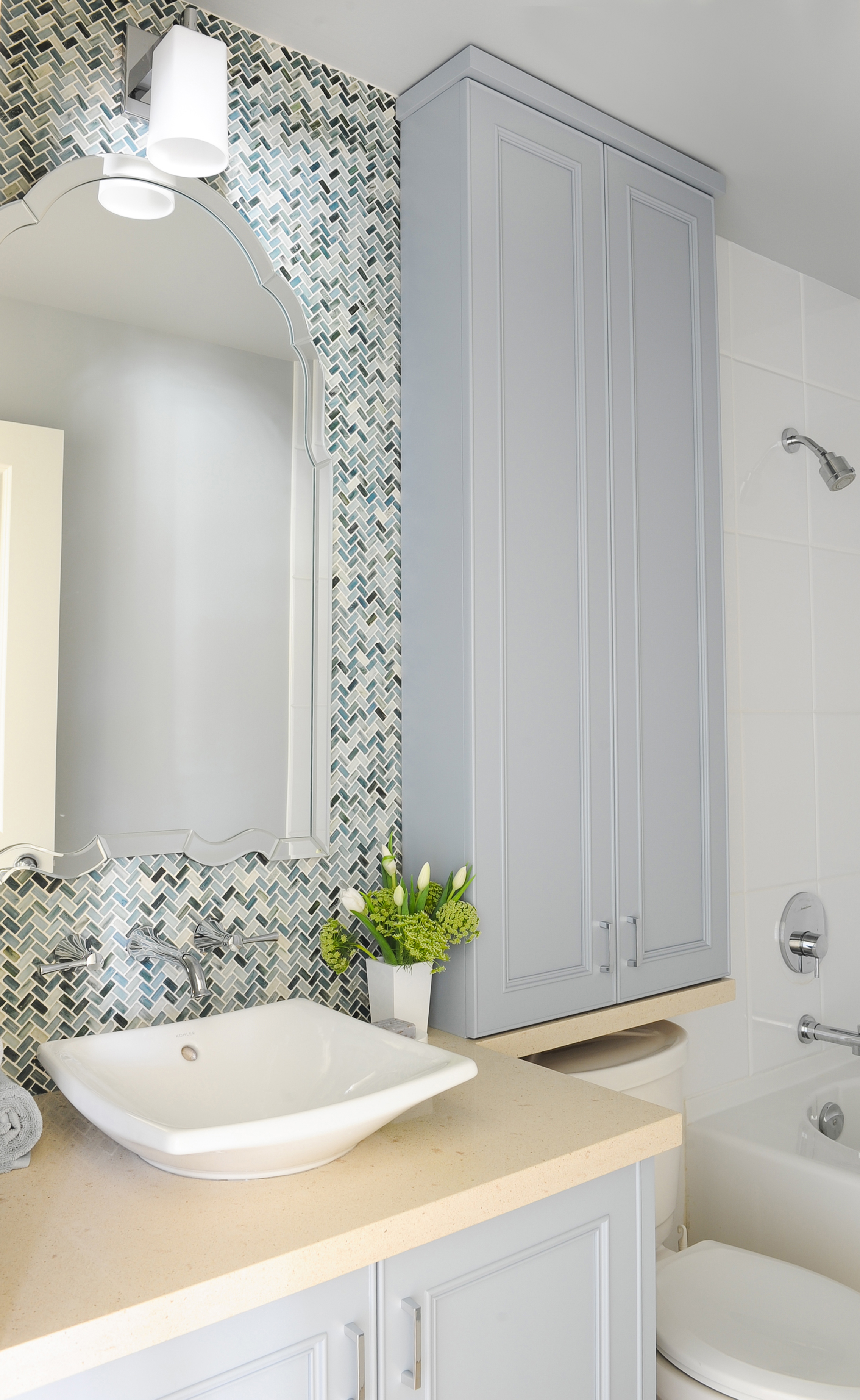 Valley - Powder Room - By Keate and Co Interior Designers