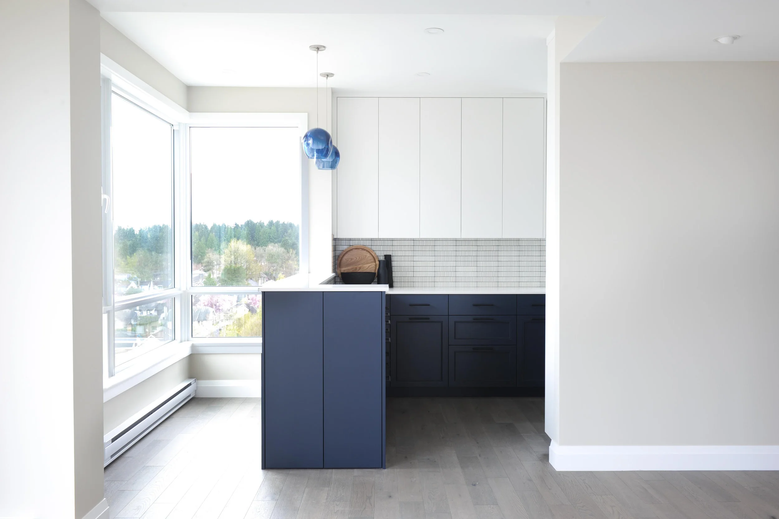 Point Grey Penthouse - Kitchen Peninsula - By Keate and Co Designers